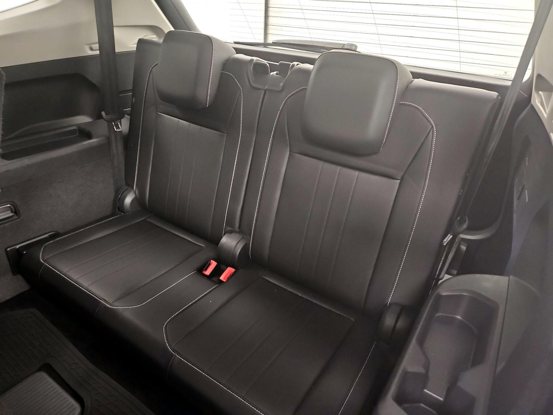 Thumbnail: 2022 Volkswagen Tiguan - 20