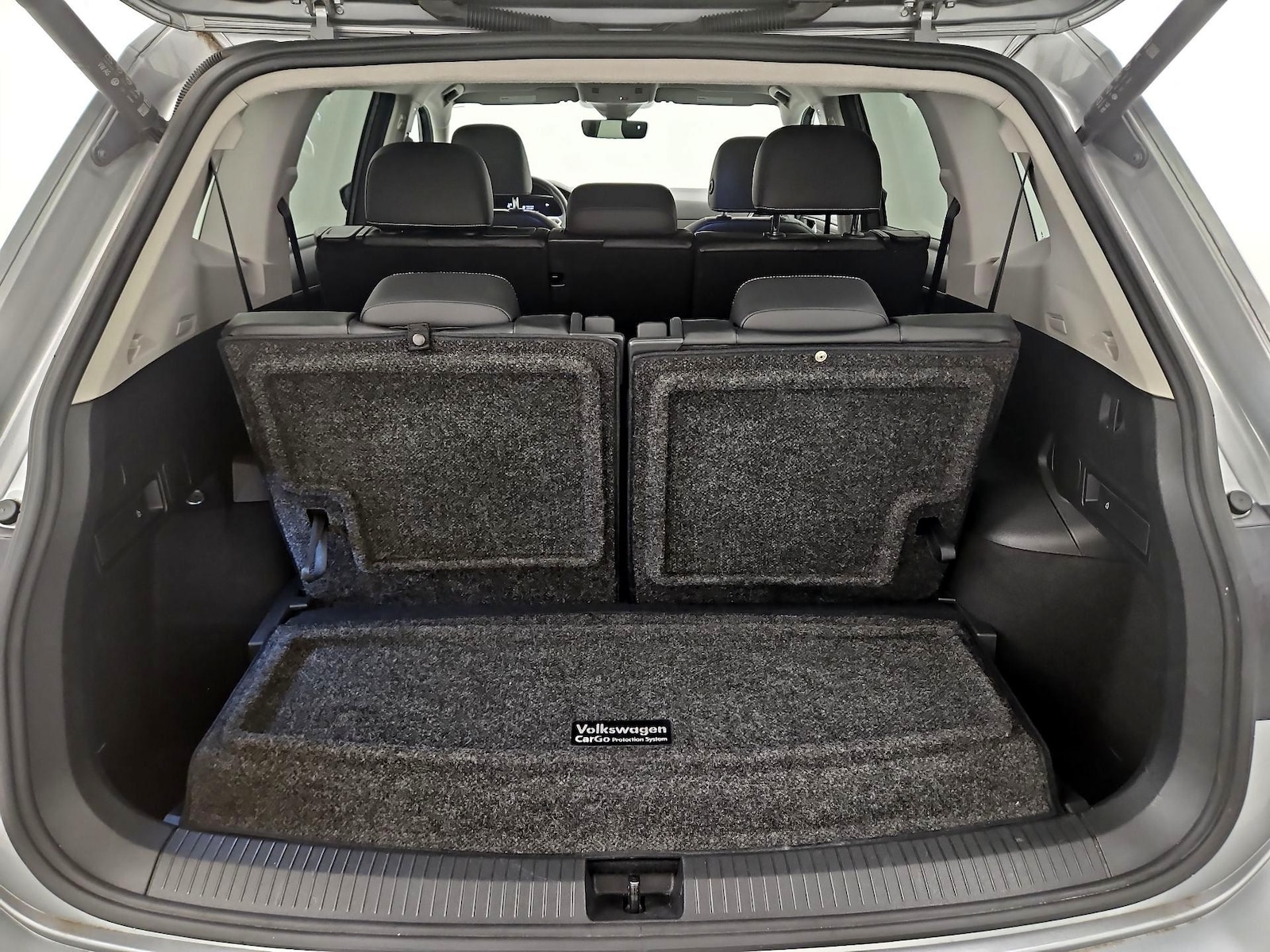 2022 Volkswagen Tiguan SE - Photo 22