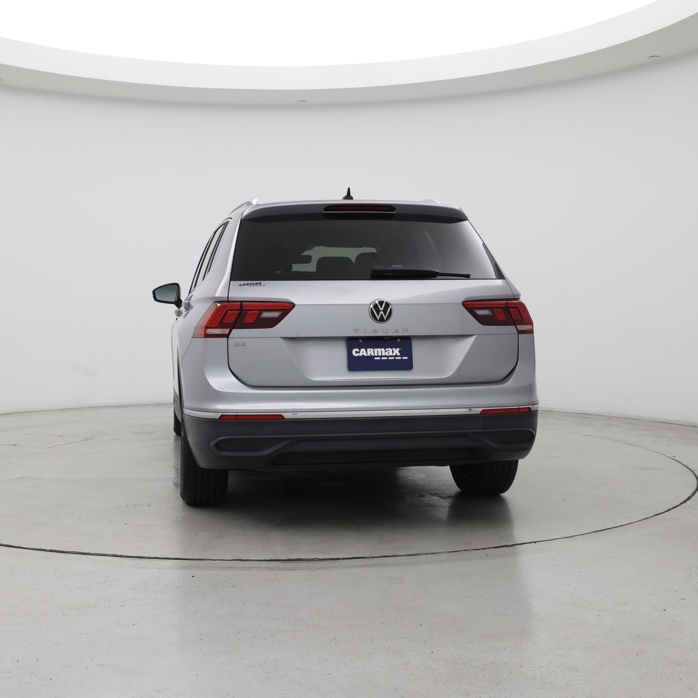 Thumbnail: 2022 Volkswagen Tiguan - 6
