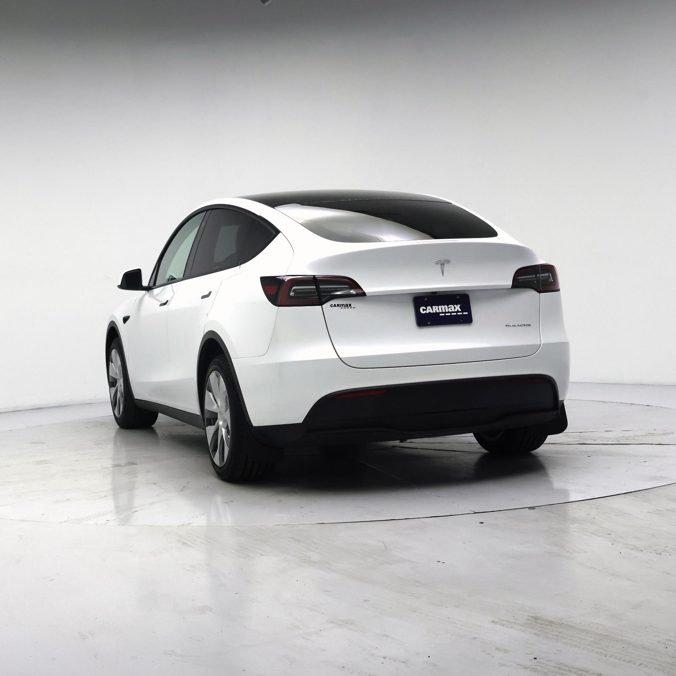 Thumbnail: 2023 Tesla Model Y - 2
