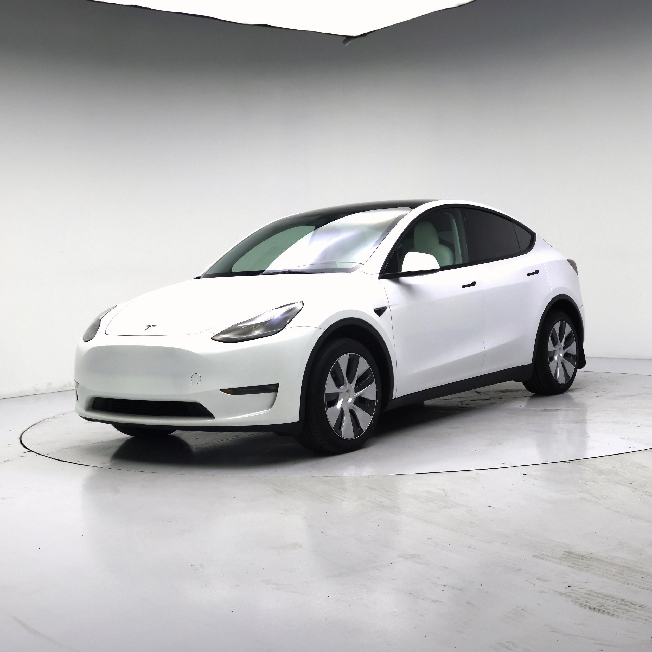 Thumbnail: 2023 Tesla Model Y - 4