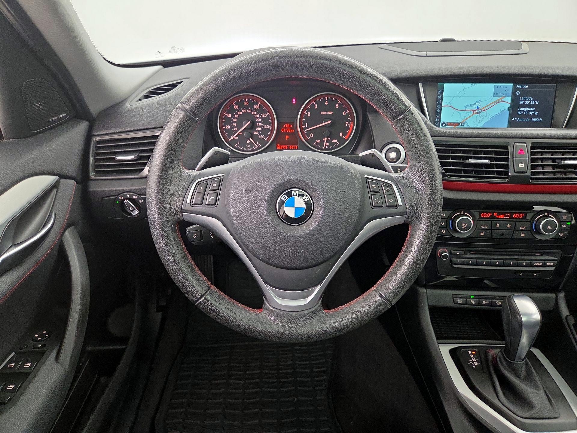Thumbnail: 2015 BMW X1 - 10