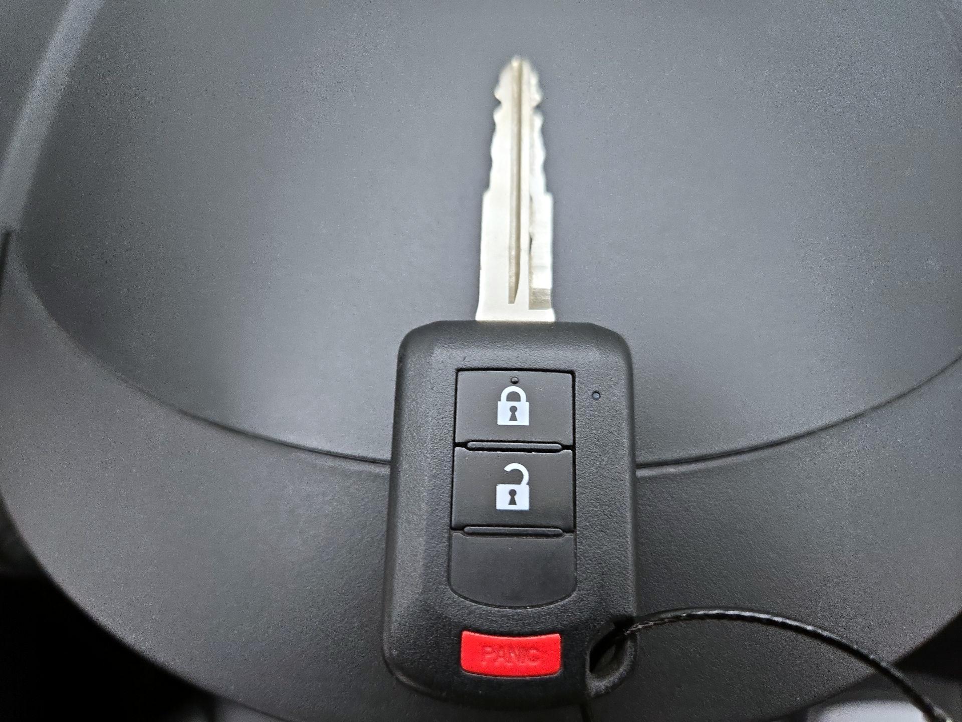 Thumbnail: 2019 Mitsubishi Mirage G4 - 19