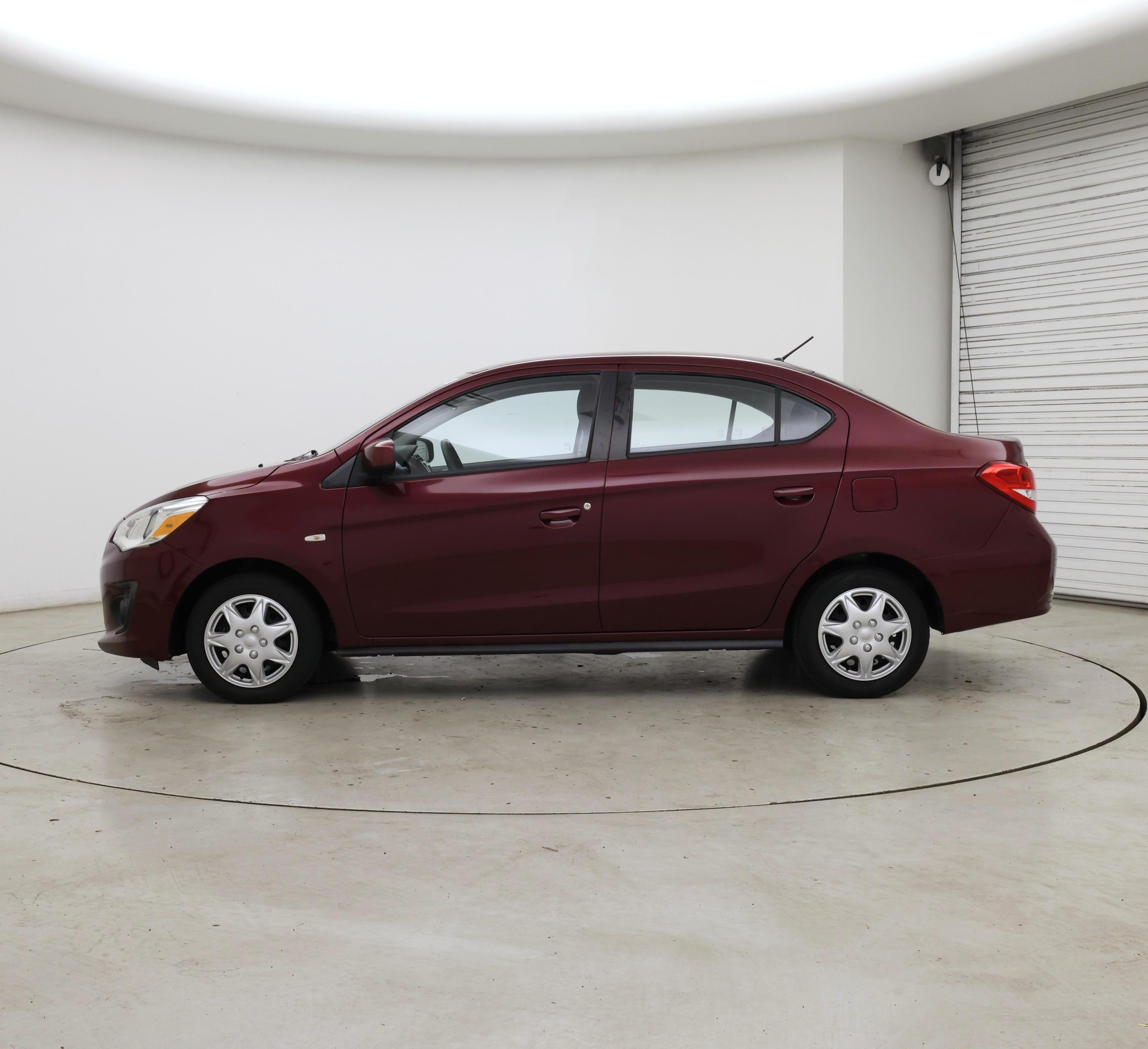 Thumbnail: 2019 Mitsubishi Mirage G4 - 3