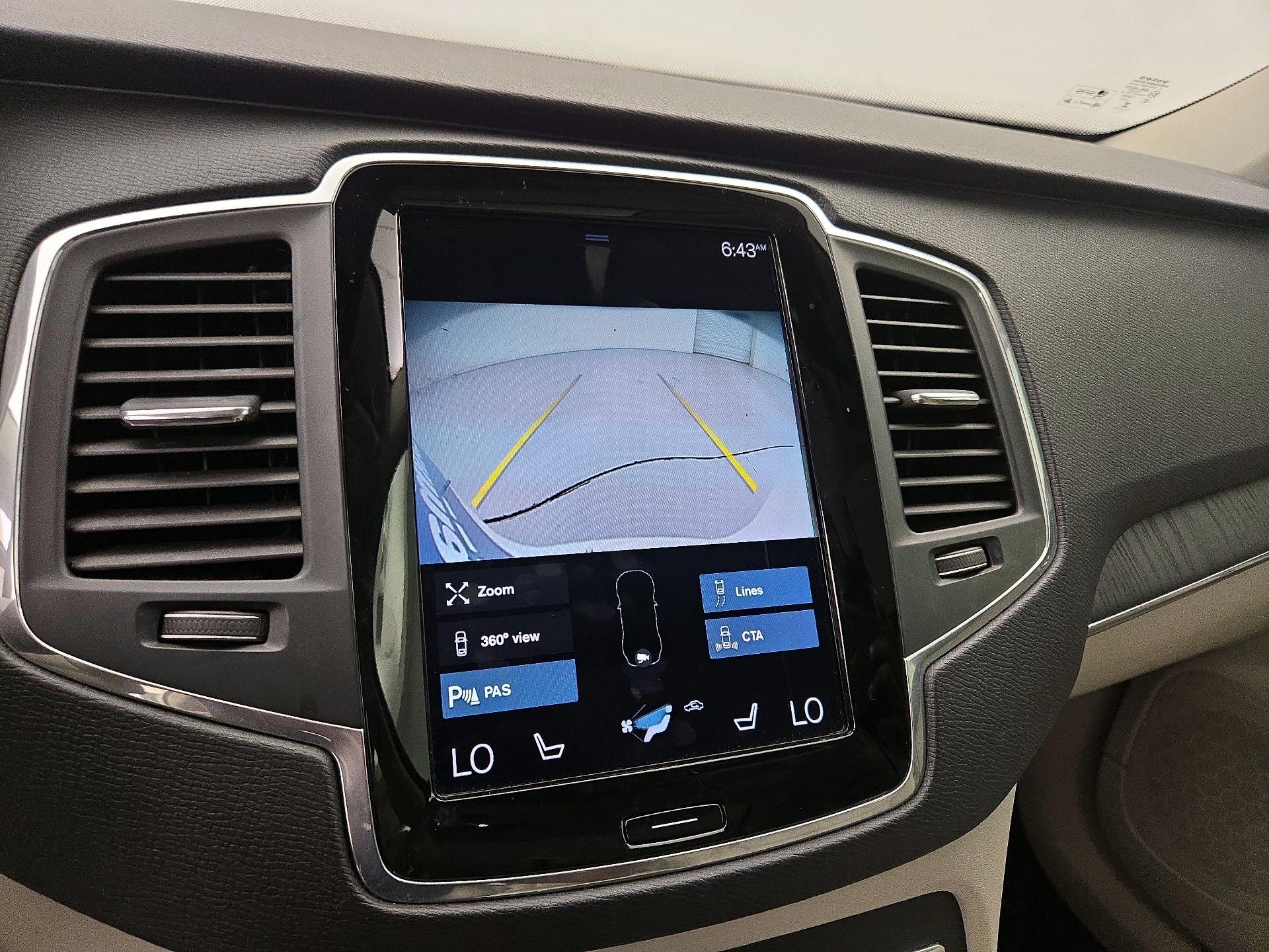 Thumbnail: 2020 Volvo XC90 - 15