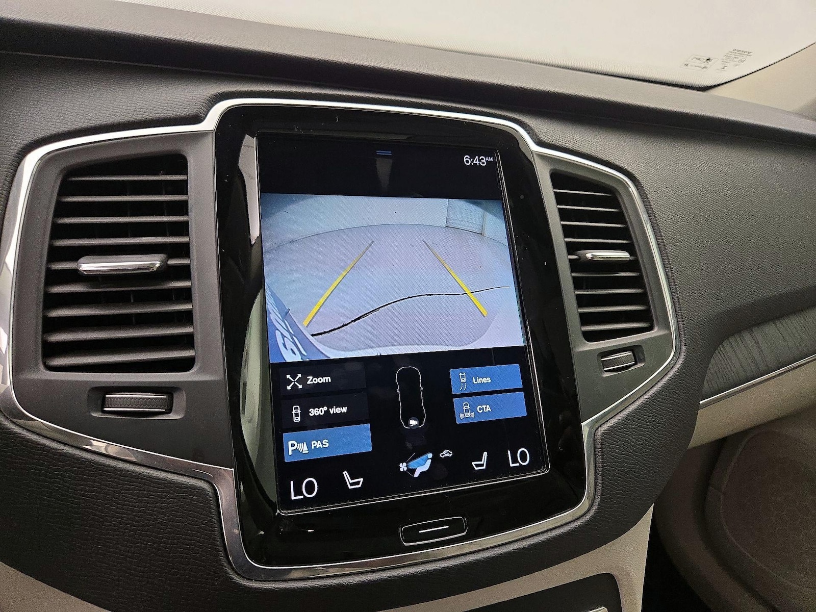 2020 Volvo XC90 Momentum - Photo 16