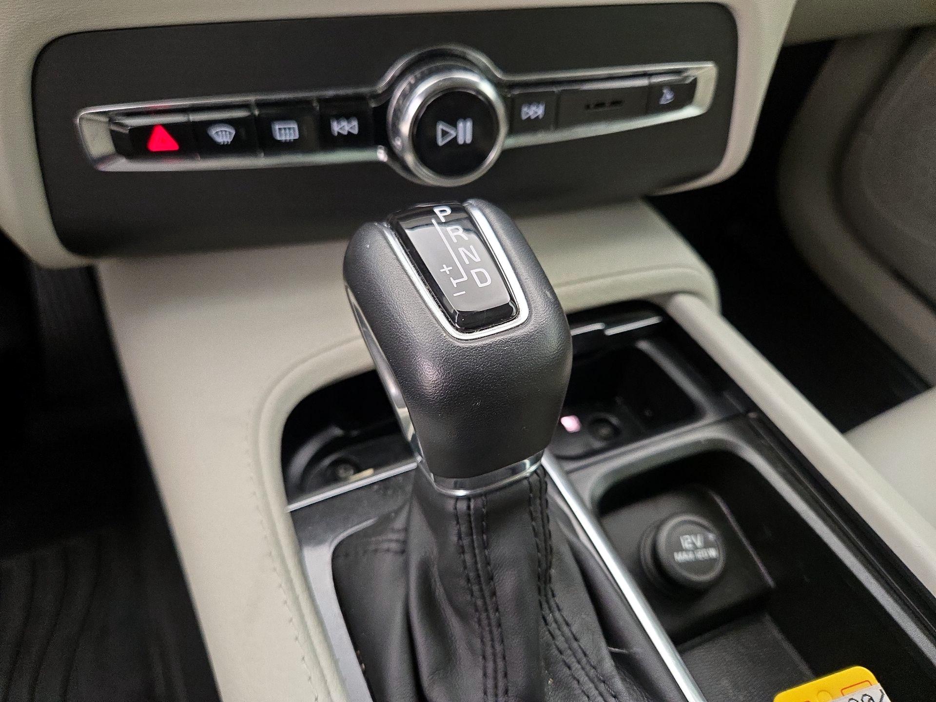 Thumbnail: 2020 Volvo XC90 - 18