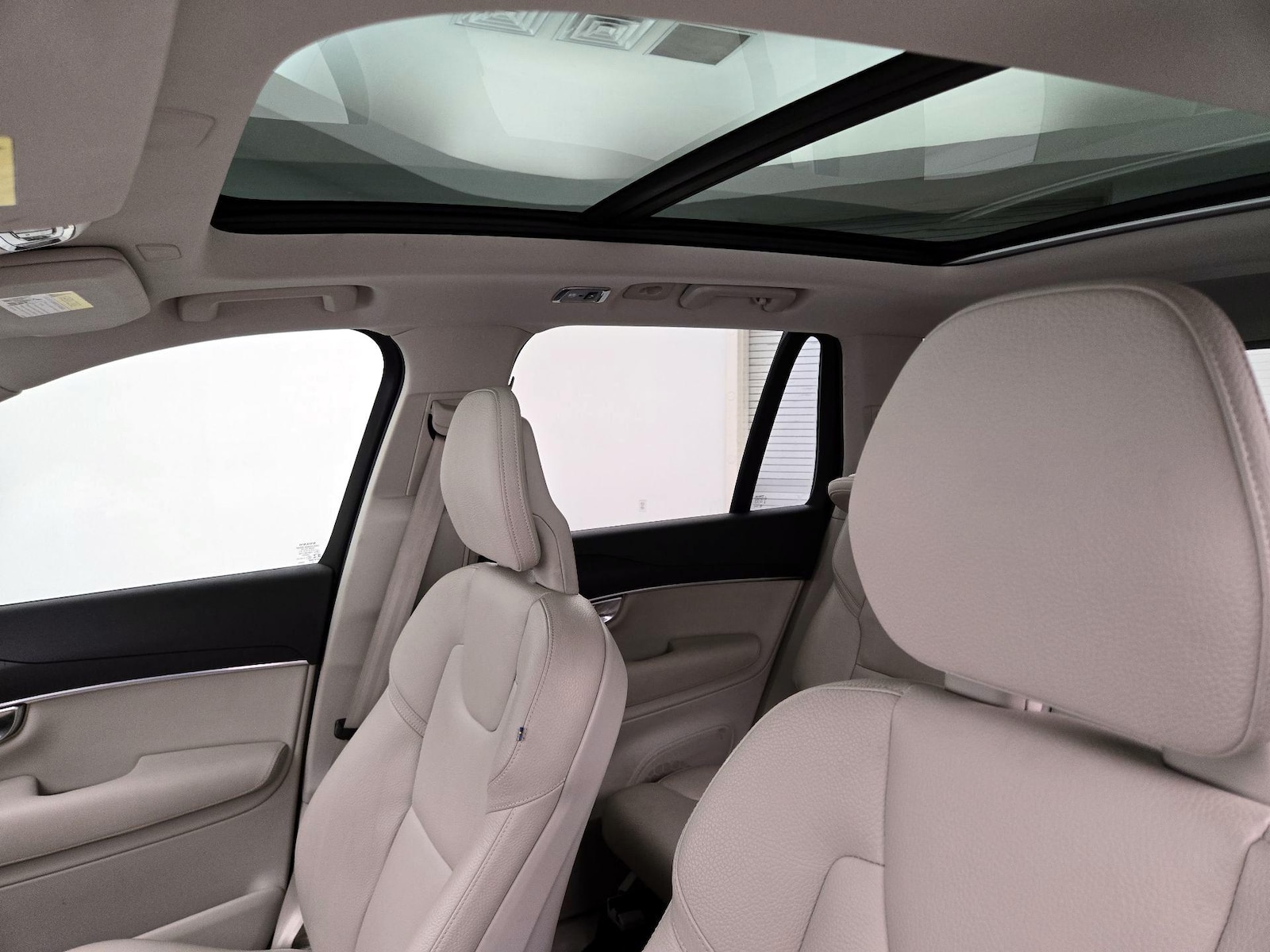 2020 Volvo XC90 Momentum - Photo 21