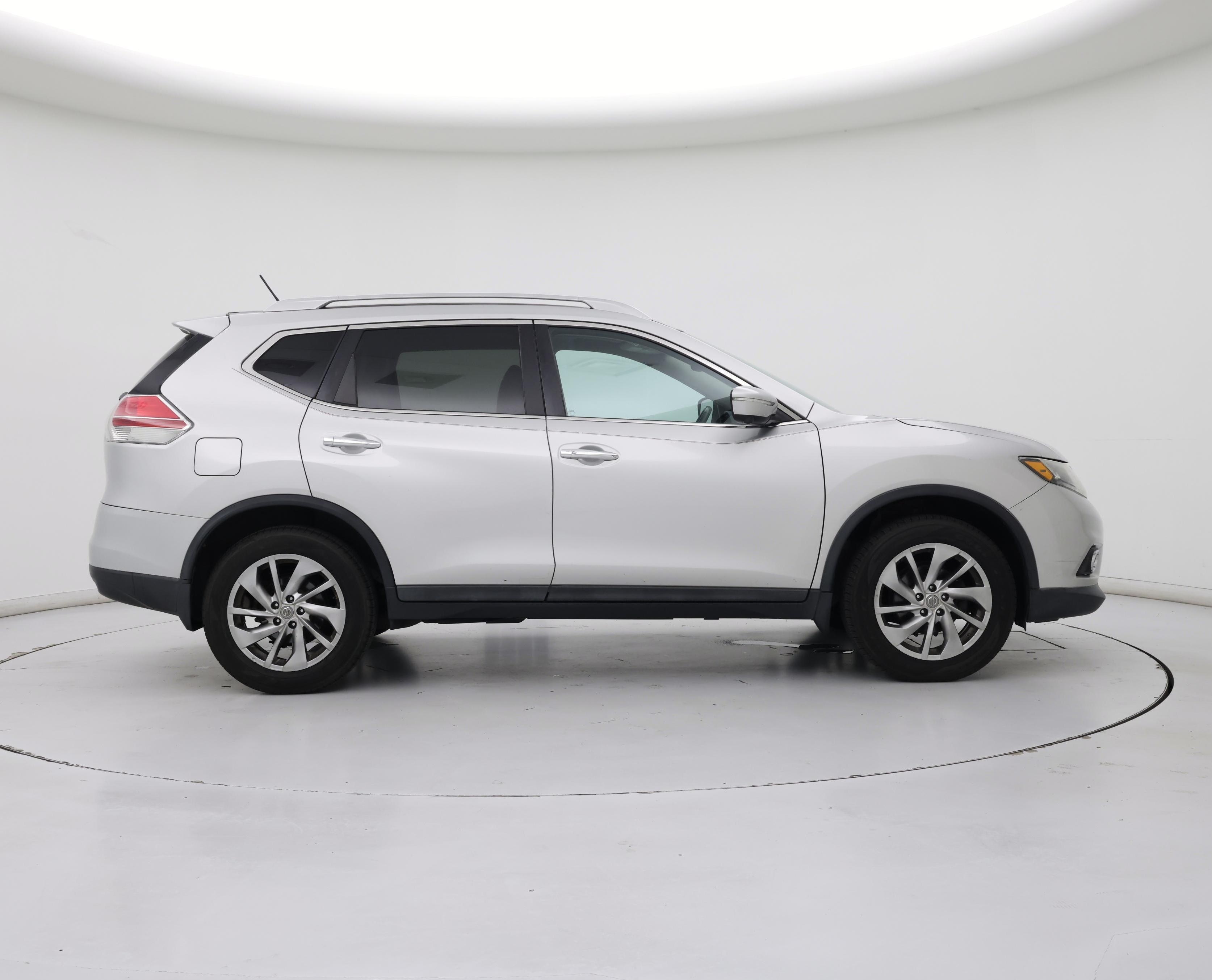 Thumbnail: 2015 Nissan Rogue - 7