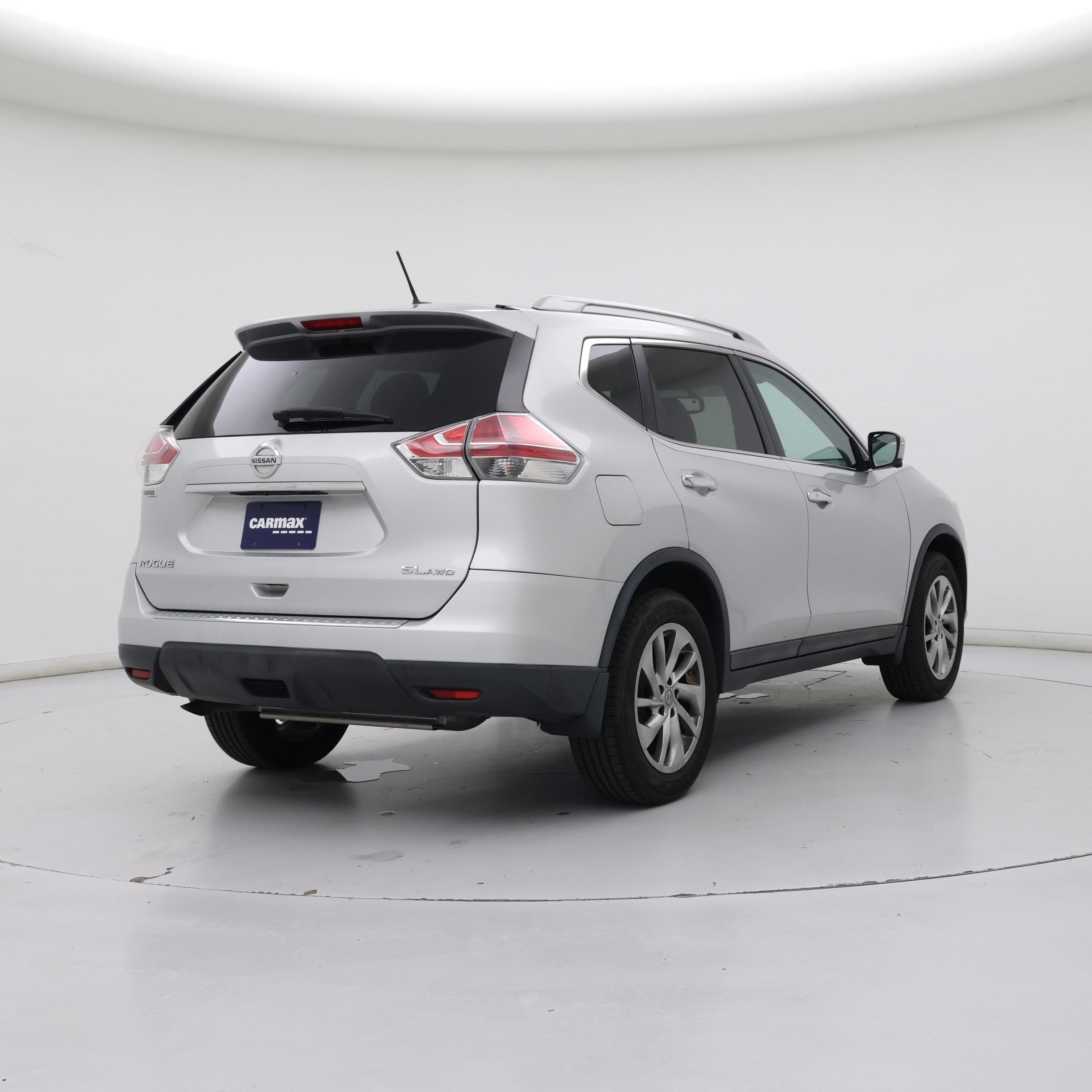 Thumbnail: 2015 Nissan Rogue - 8