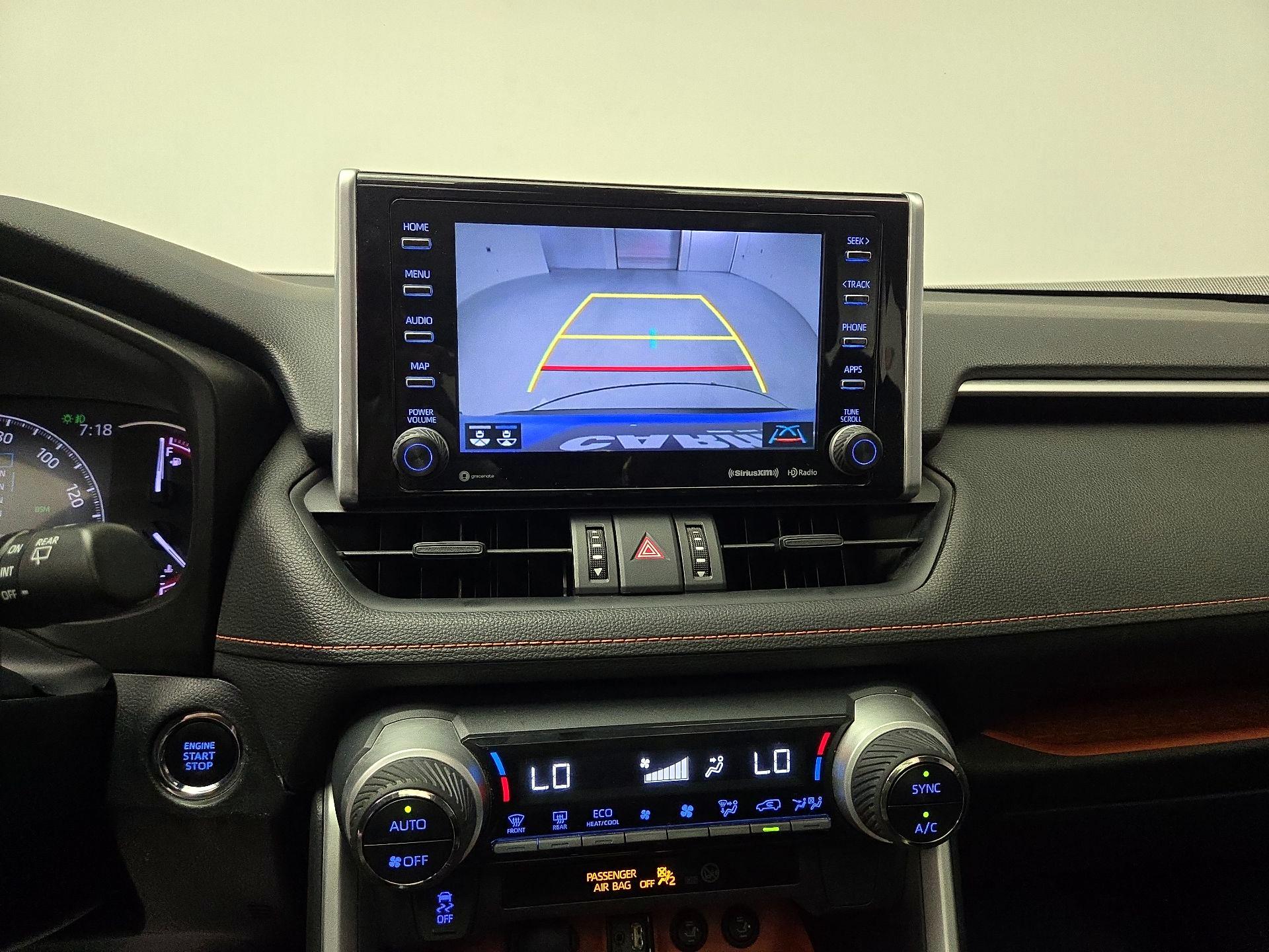 Thumbnail: 2019 Toyota RAV4 - 15
