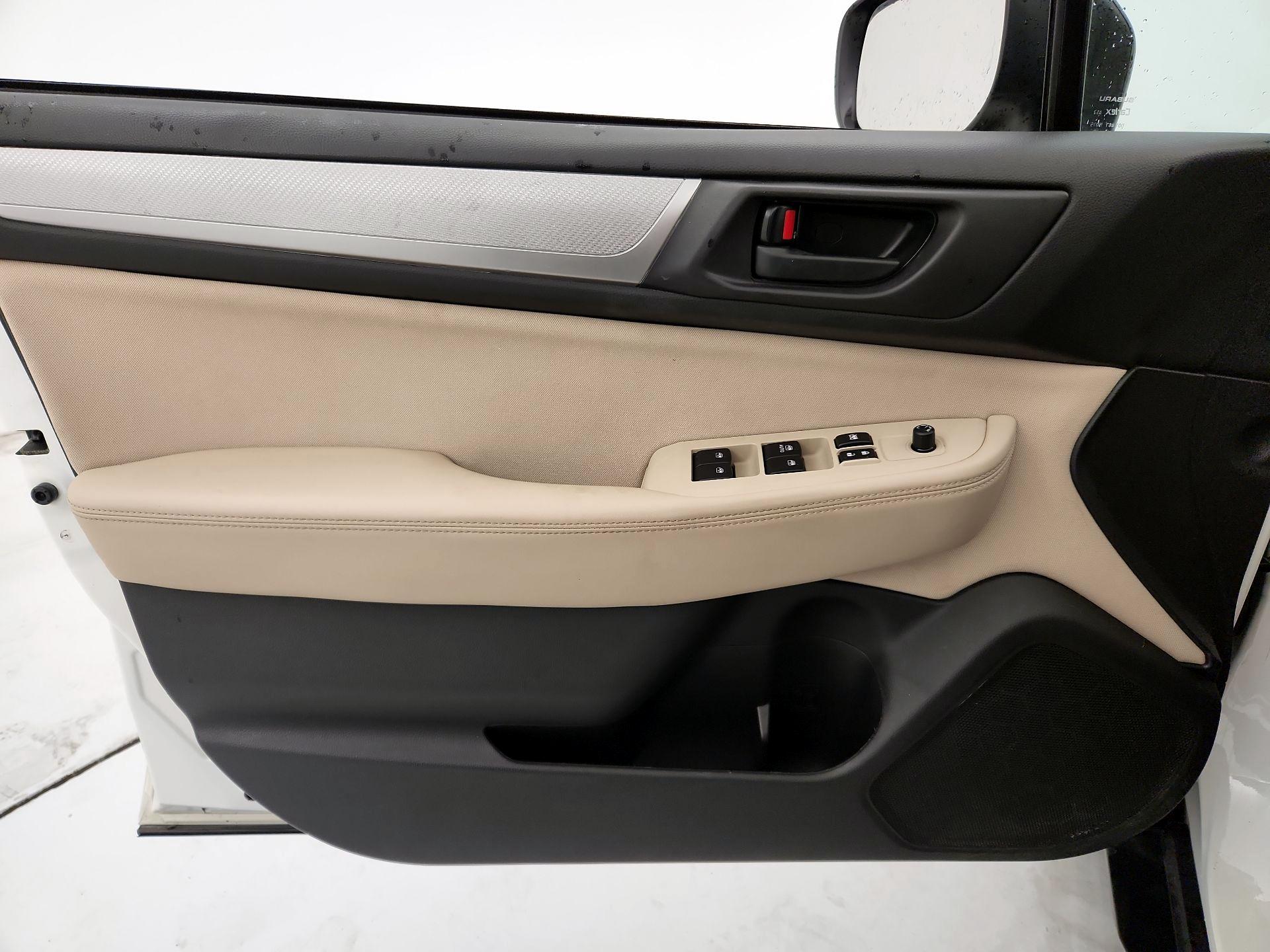 Thumbnail: 2019 Subaru Outback - 12