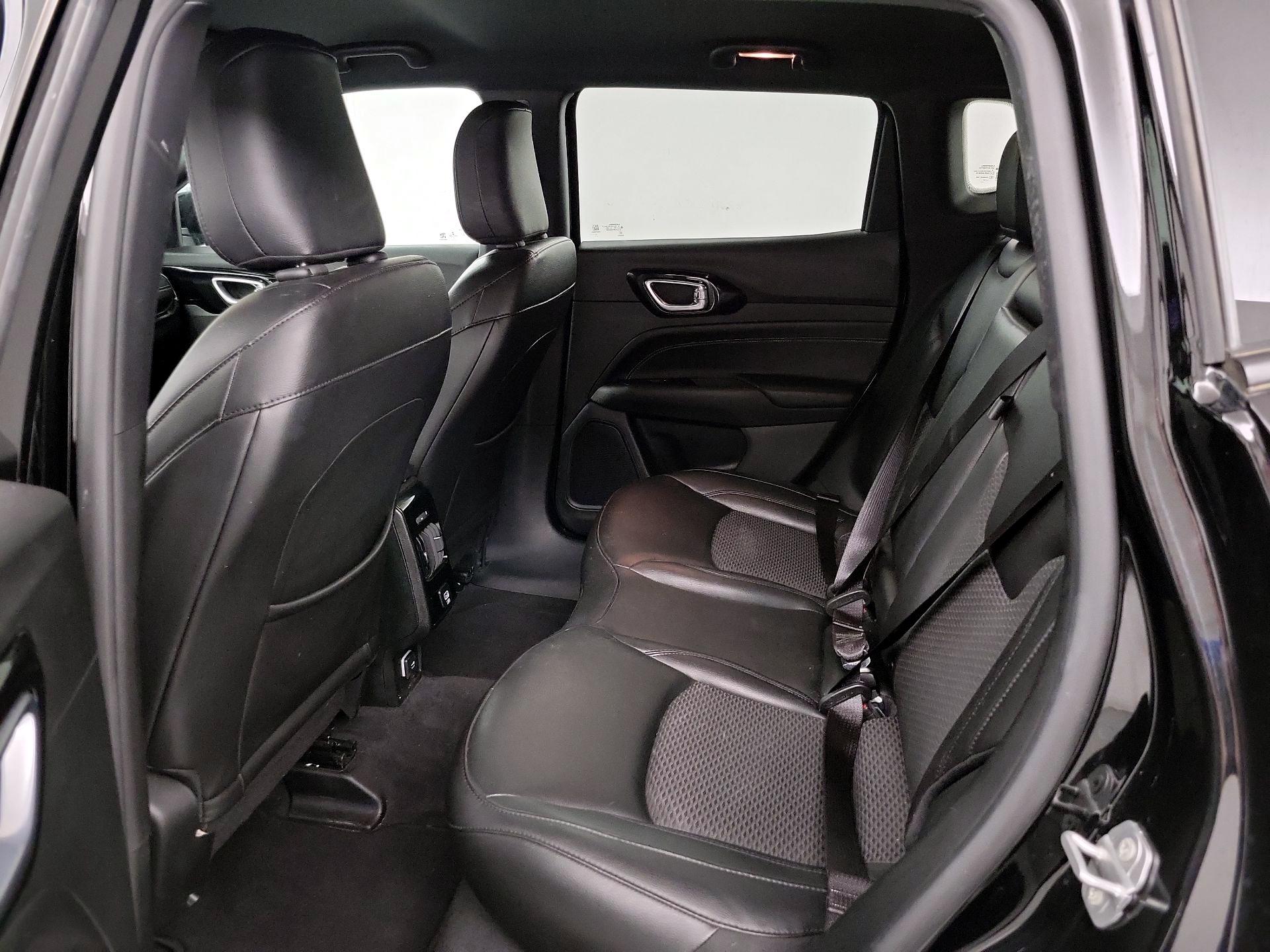 Thumbnail: 2022 Jeep Compass - 19