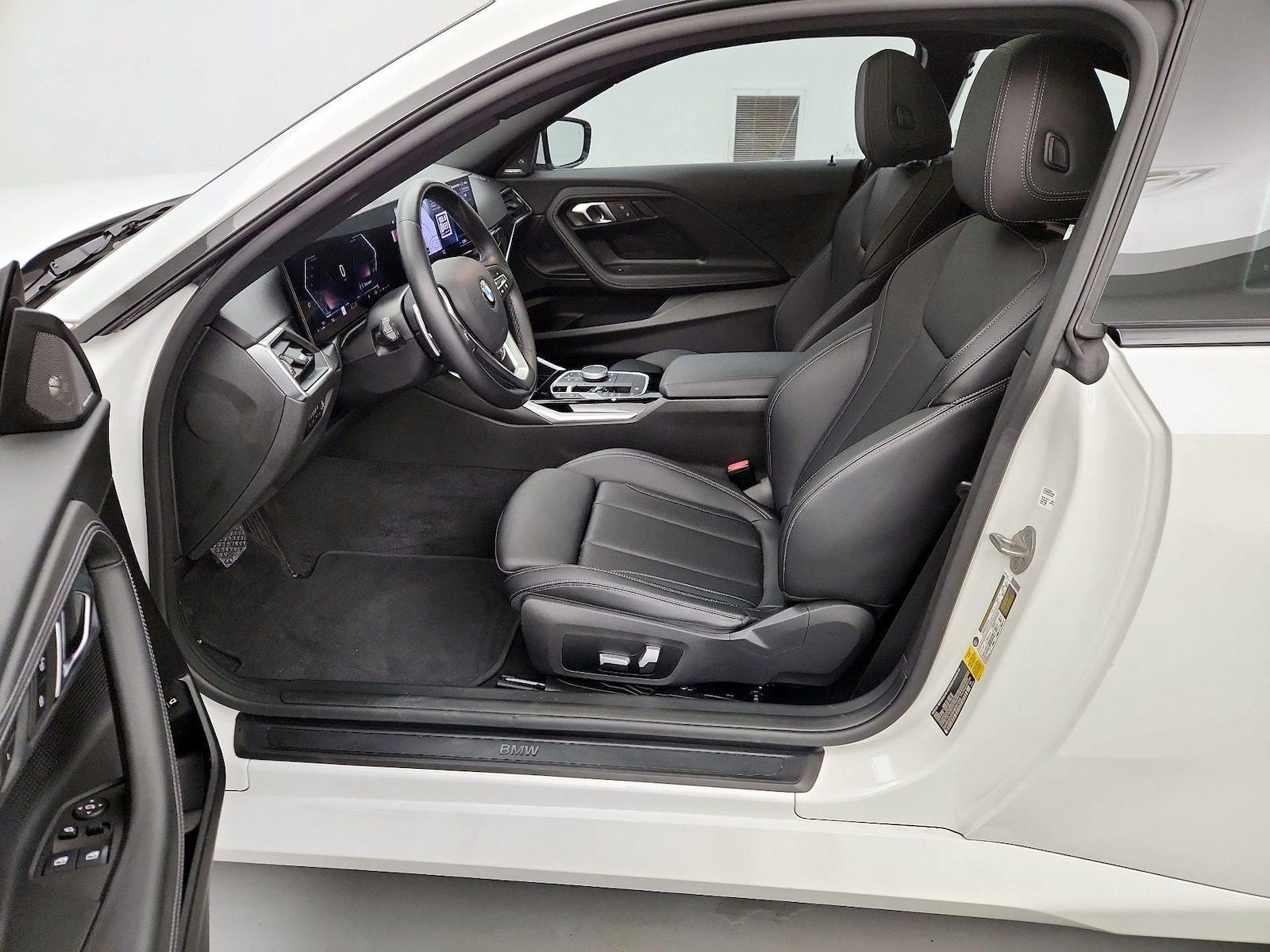 2024 BMW 2 Series 230i - Photo 12