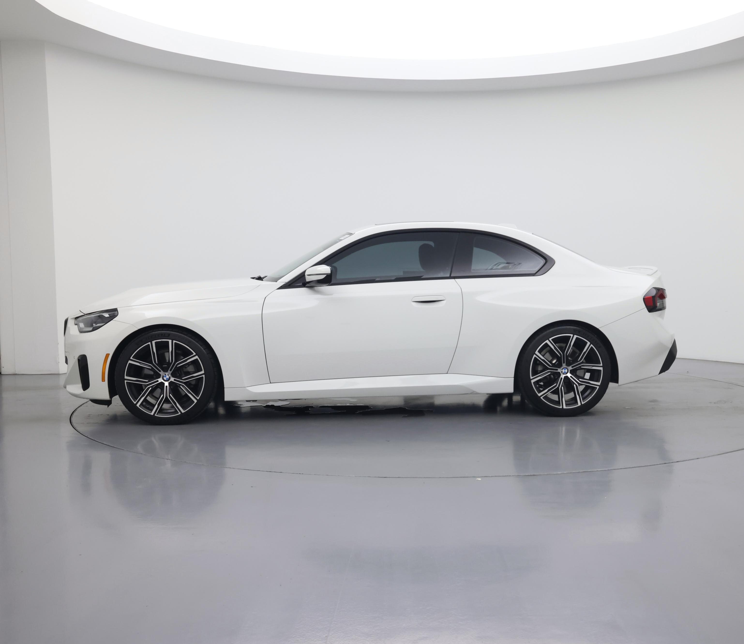 Thumbnail: 2024 BMW 2 Series - 3