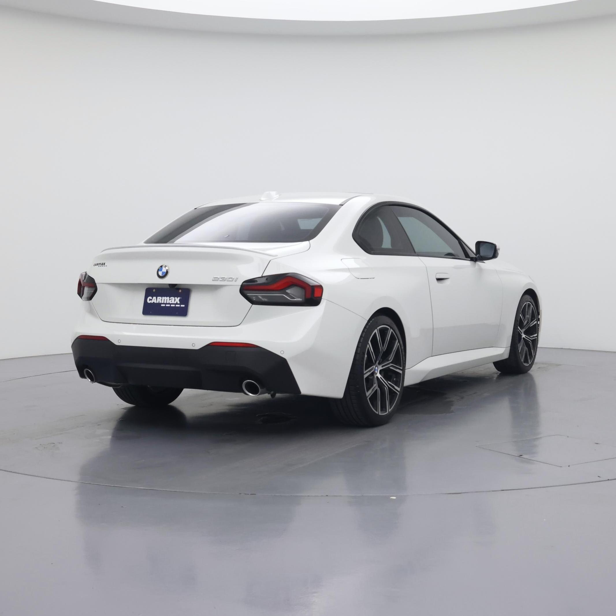 Thumbnail: 2024 BMW 2 Series - 8