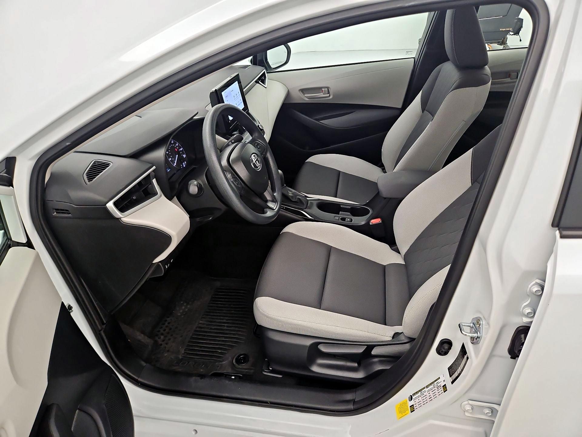 Thumbnail: 2025 Toyota Corolla - 11