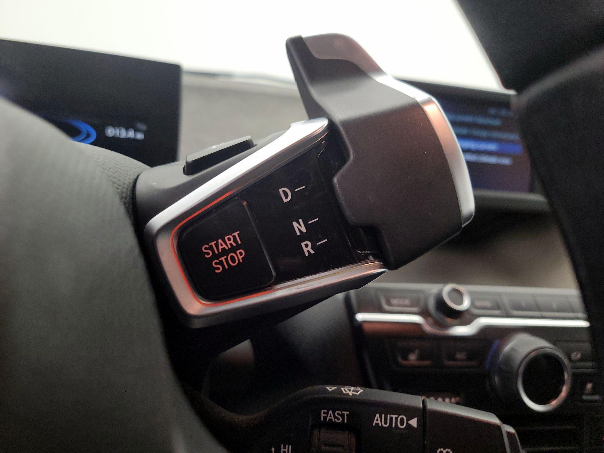 Thumbnail: 2019 BMW i3 - 17