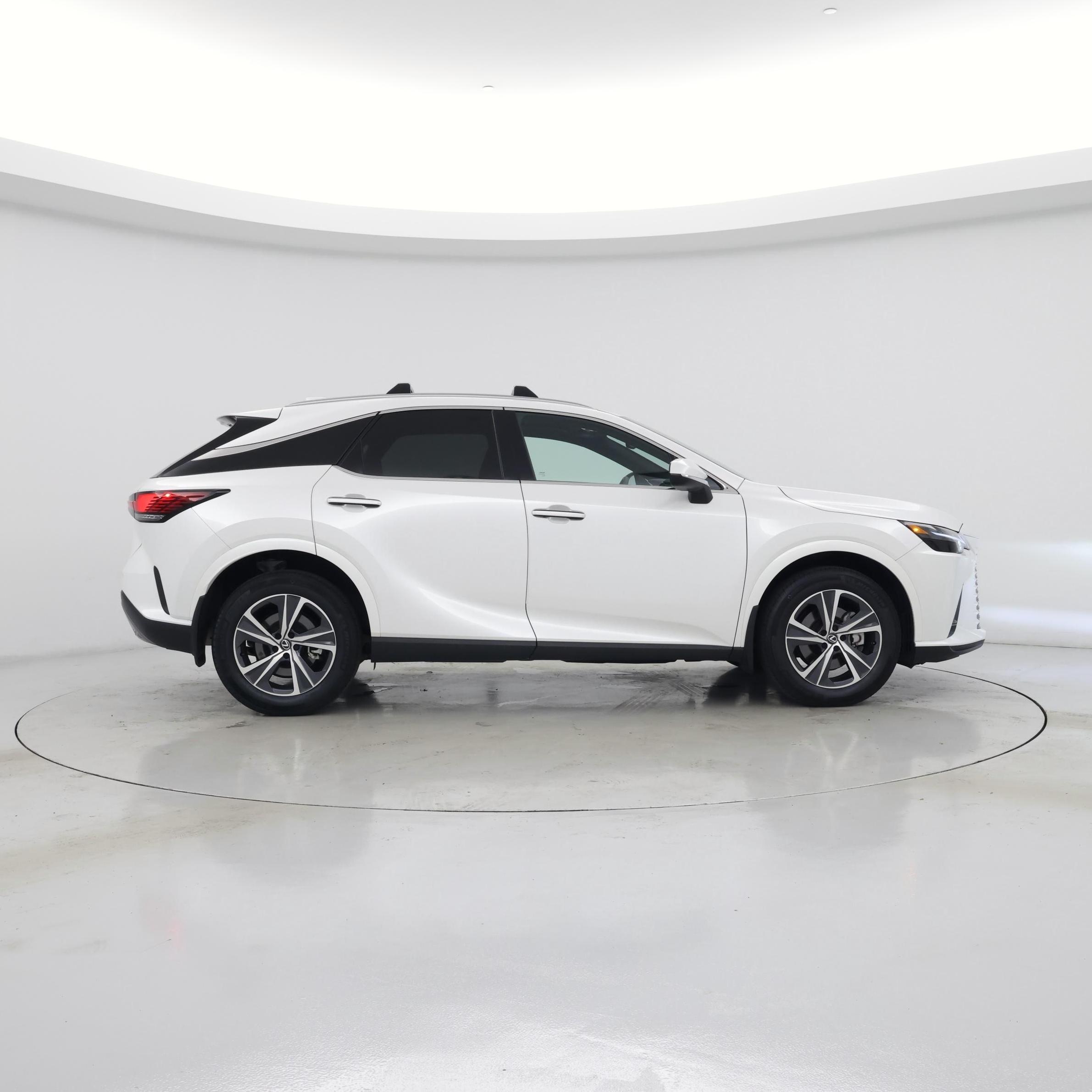 Thumbnail: 2024 Lexus RX - 7