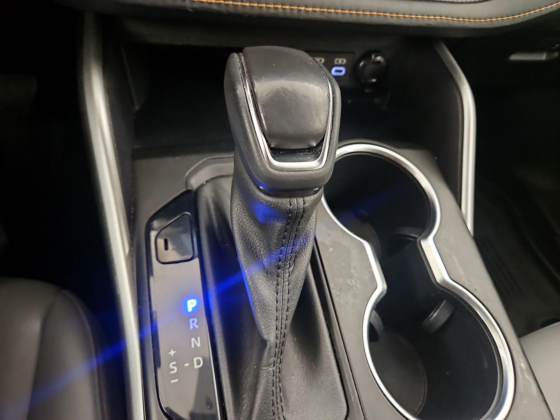 Thumbnail: 2023 Toyota Highlander - 17