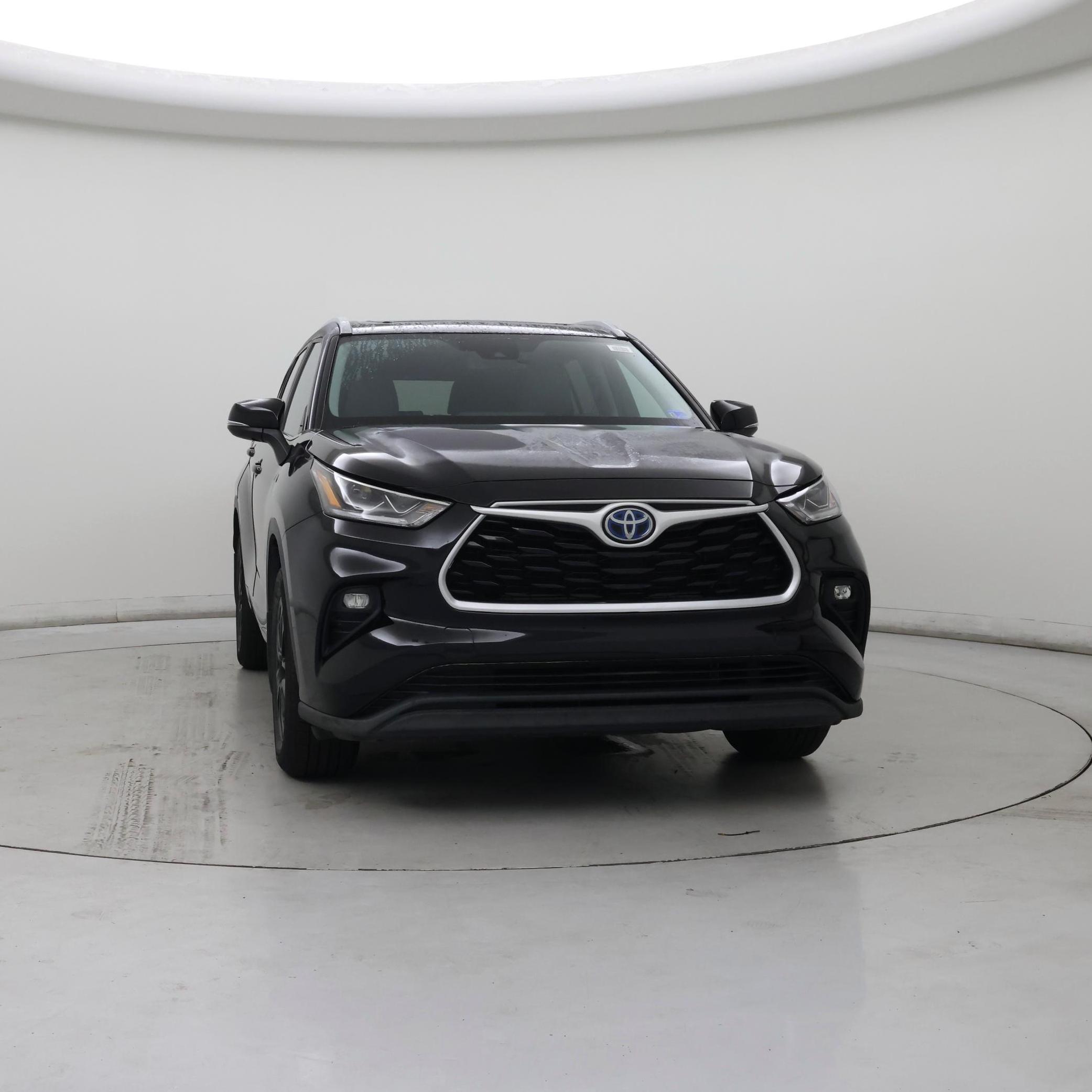 Thumbnail: 2023 Toyota Highlander - 5