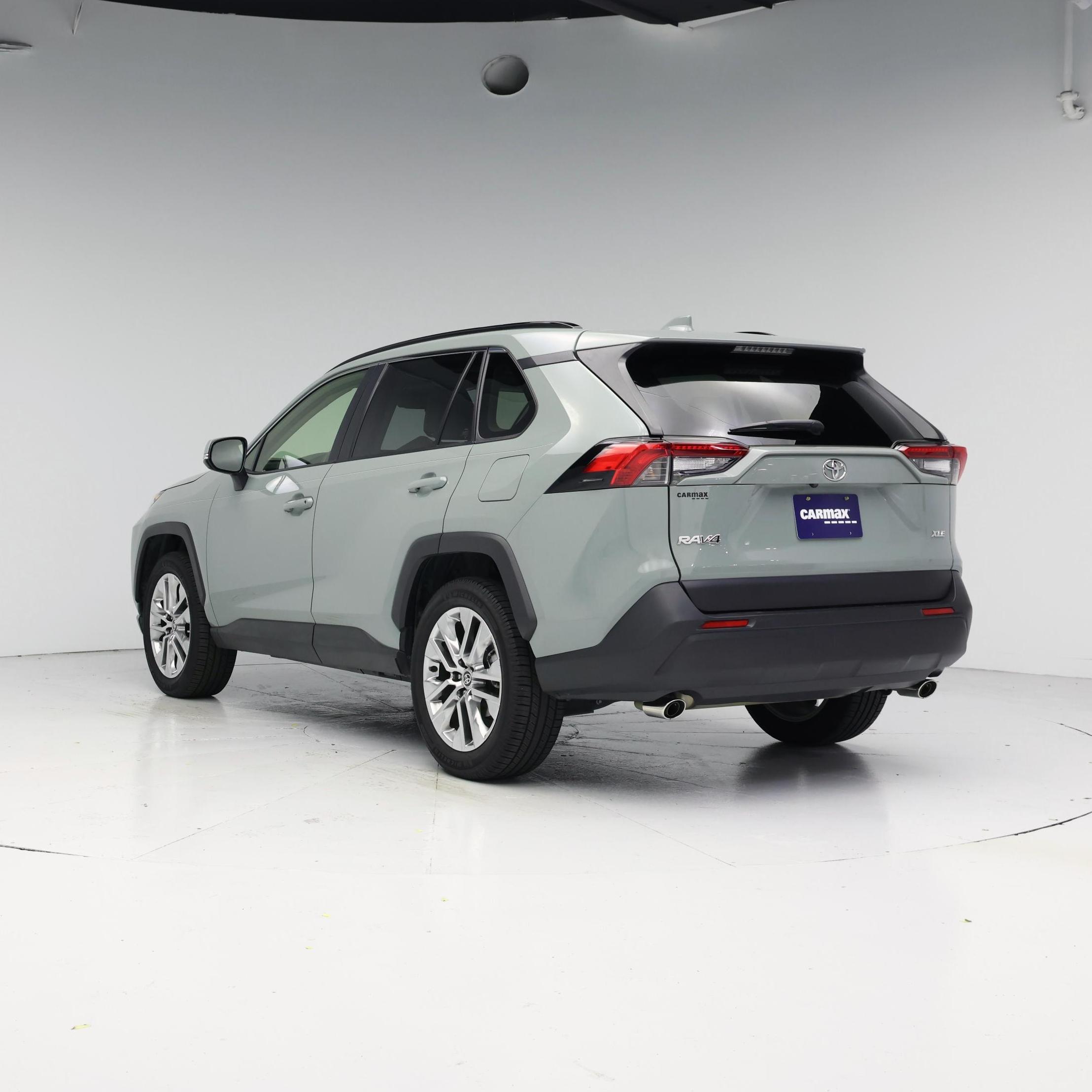 Thumbnail: 2021 Toyota RAV4 - 2