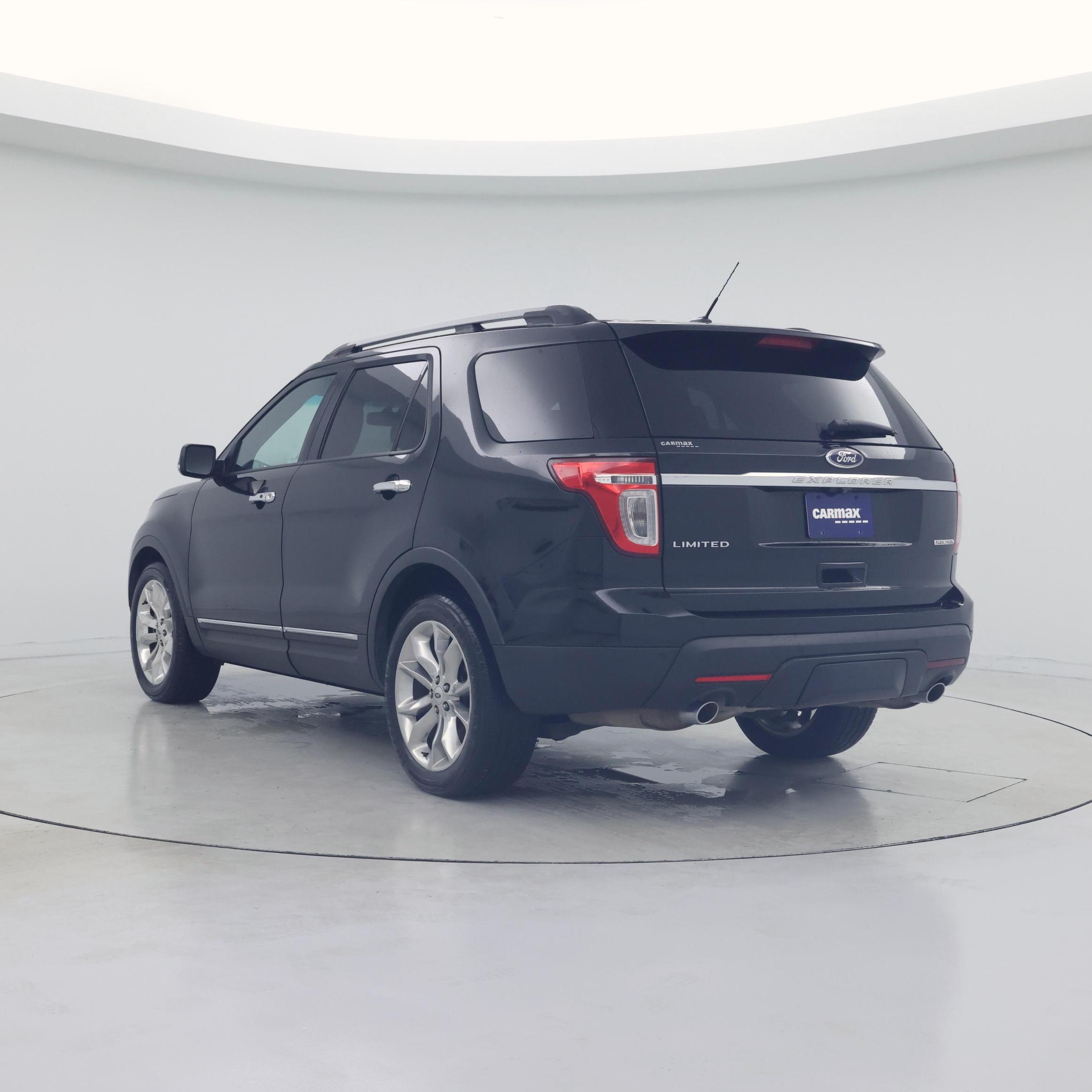 Thumbnail: 2014 Ford Explorer - 2