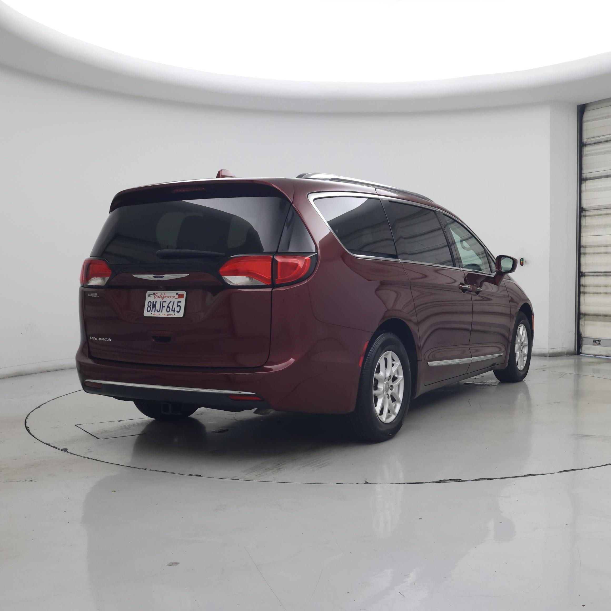 Thumbnail: 2020 Chrysler Pacifica - 8
