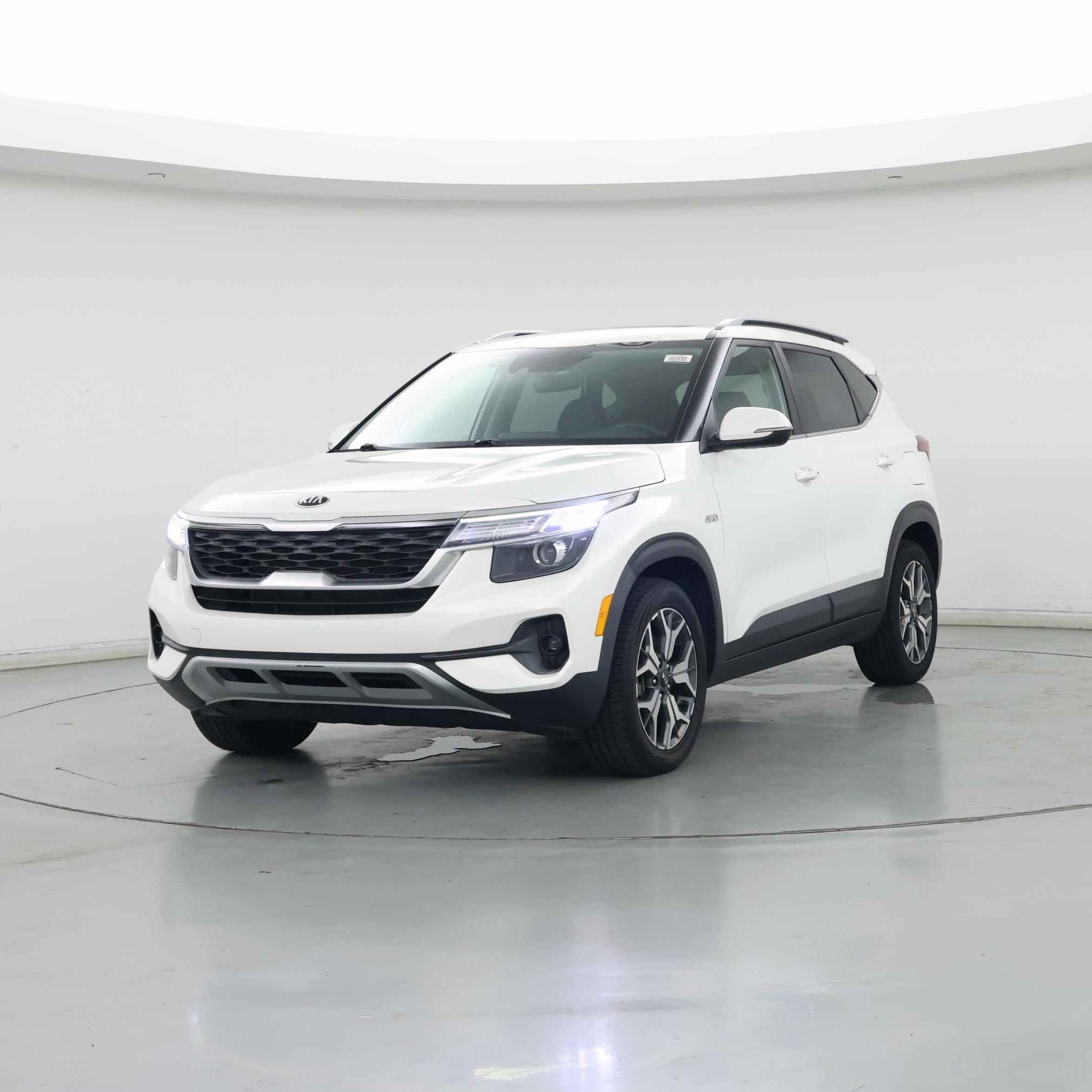Thumbnail: 2021 Kia Seltos - 4