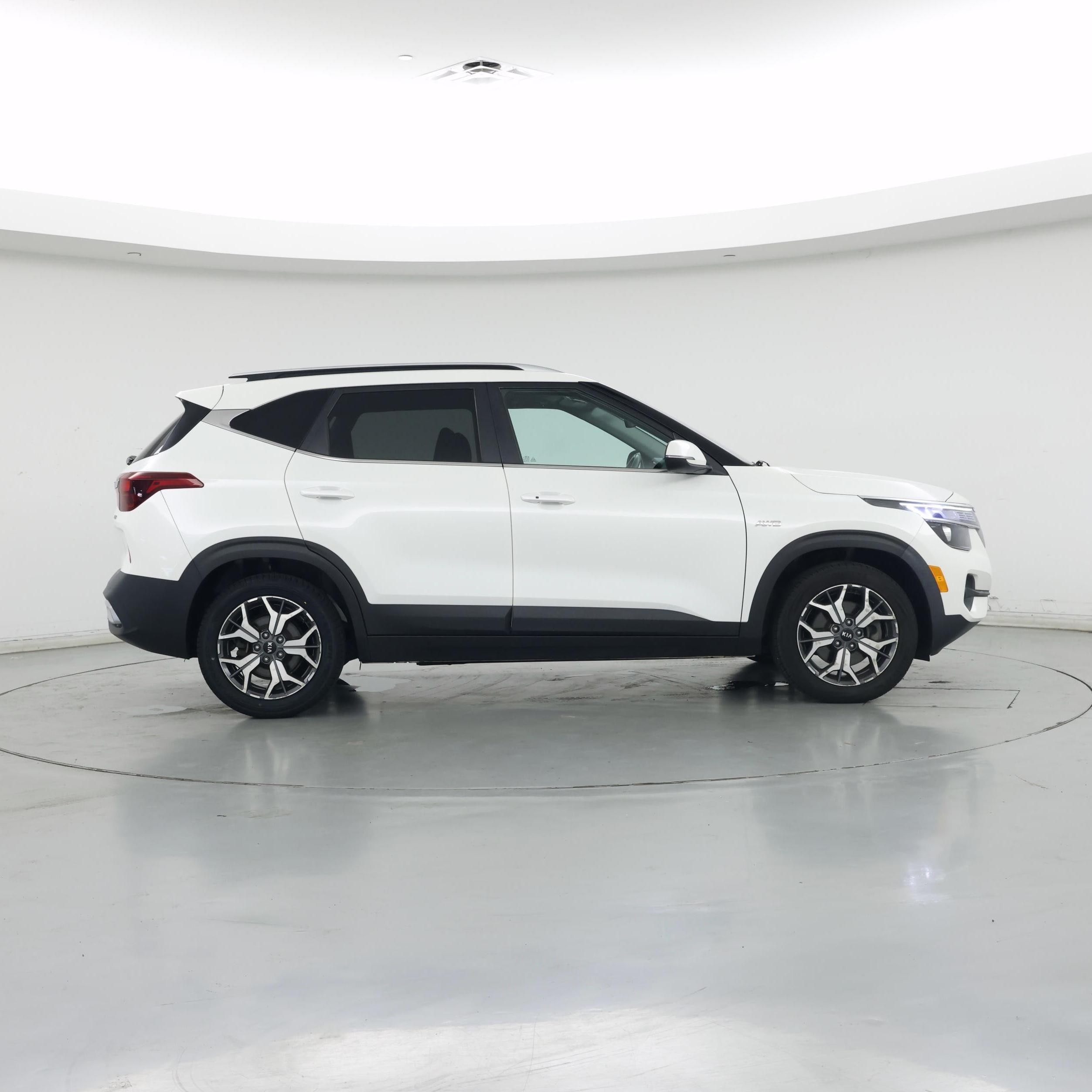 Thumbnail: 2021 Kia Seltos - 7