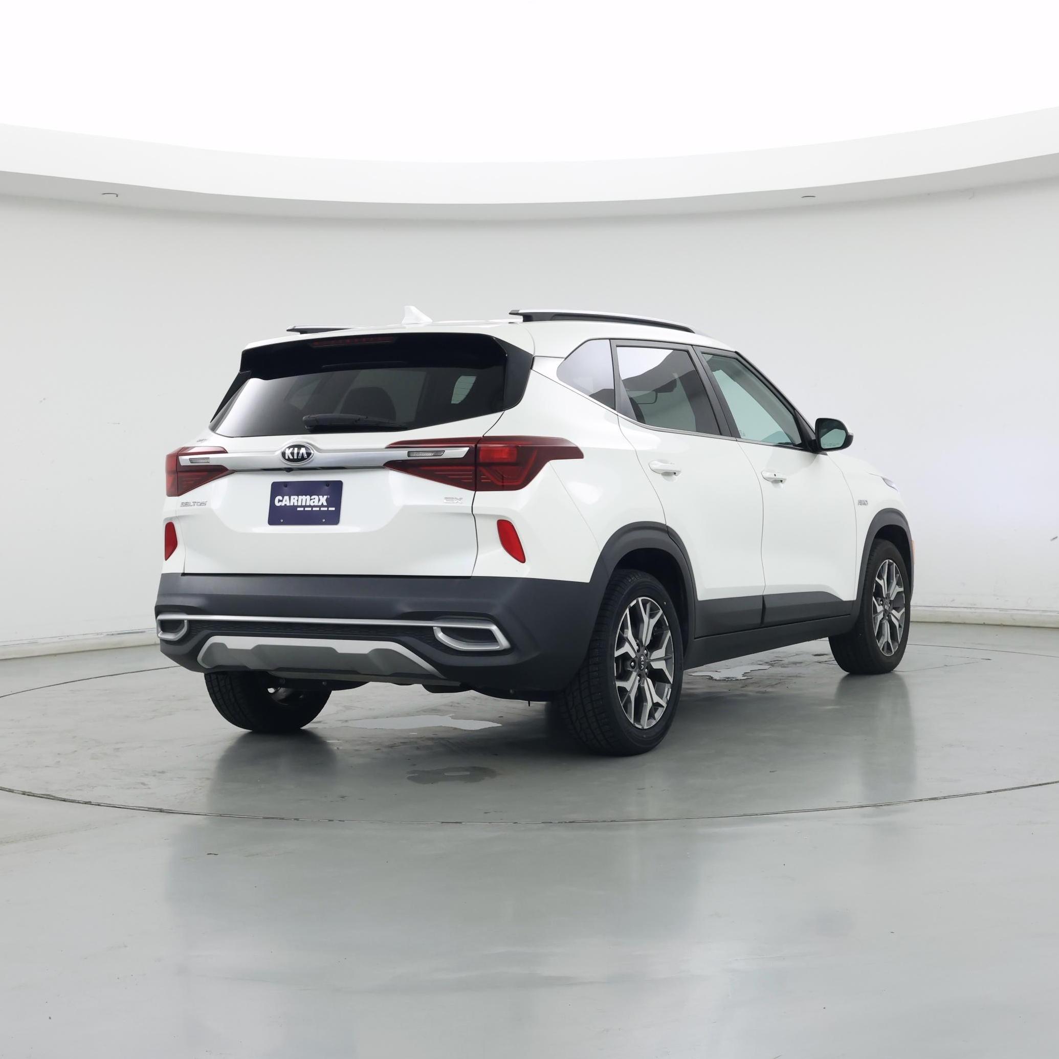 Thumbnail: 2021 Kia Seltos - 8