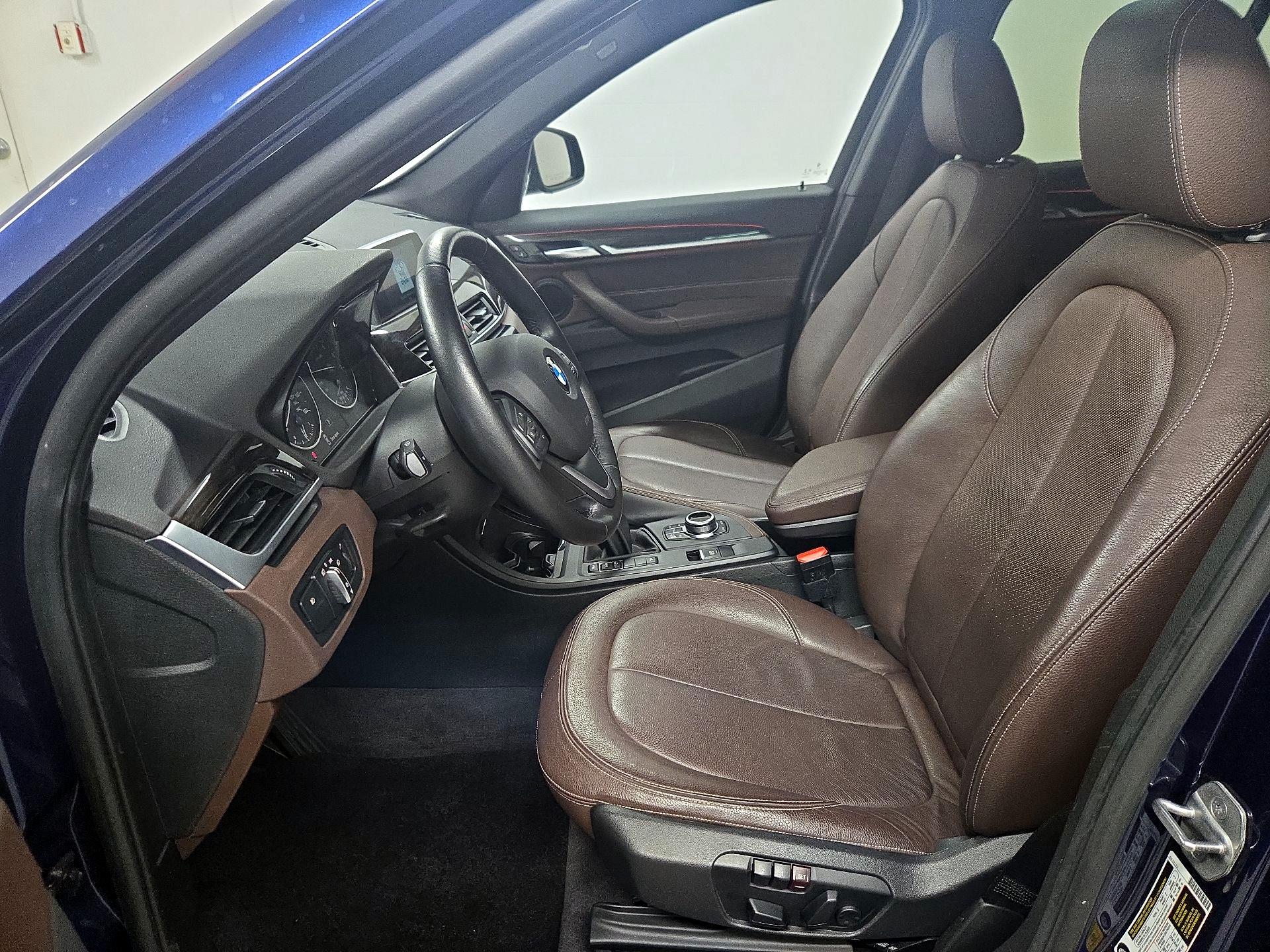 Thumbnail: 2018 BMW X1 - 11