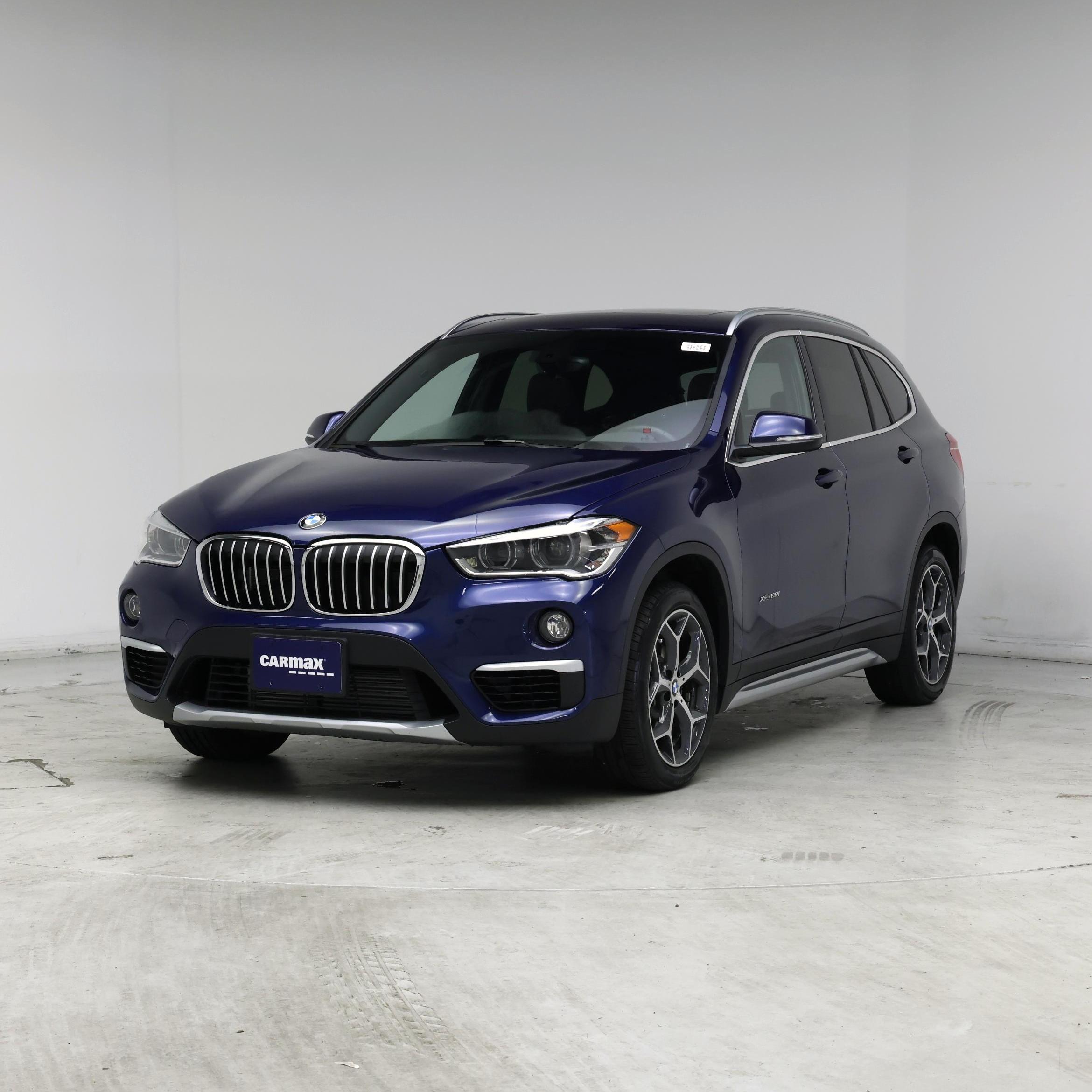 Thumbnail: 2018 BMW X1 - 4