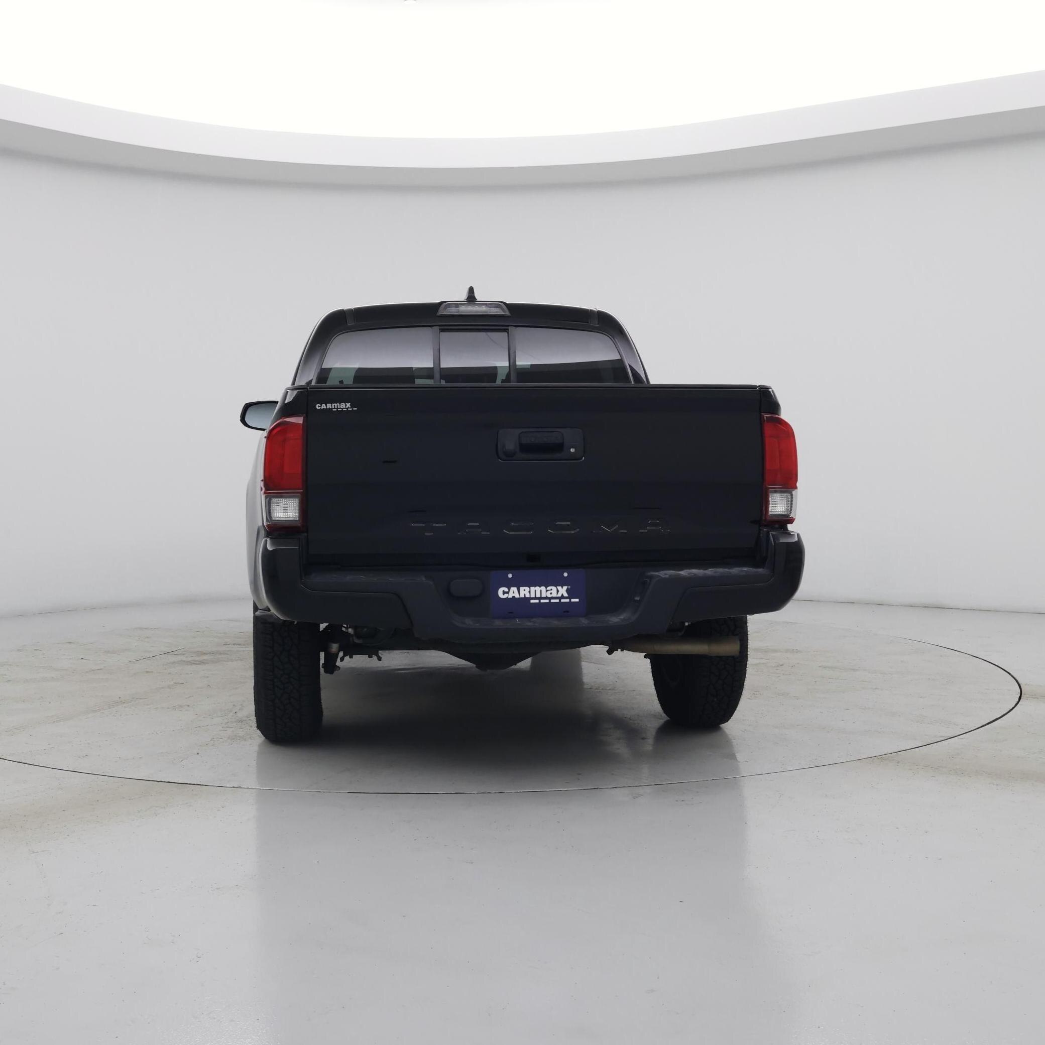 Thumbnail: 2023 Toyota Tacoma - 6