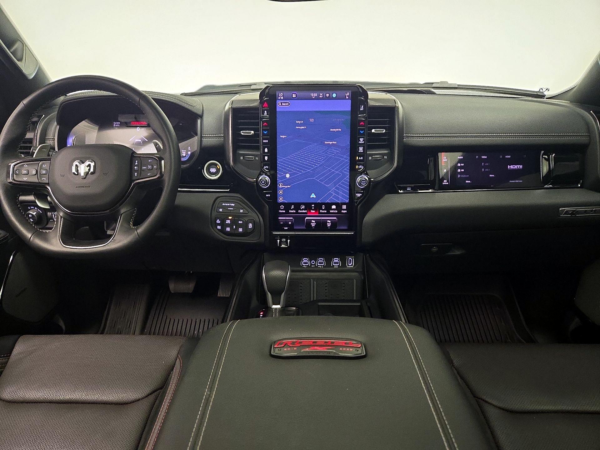 Thumbnail: 2025 RAM 1500 - 9