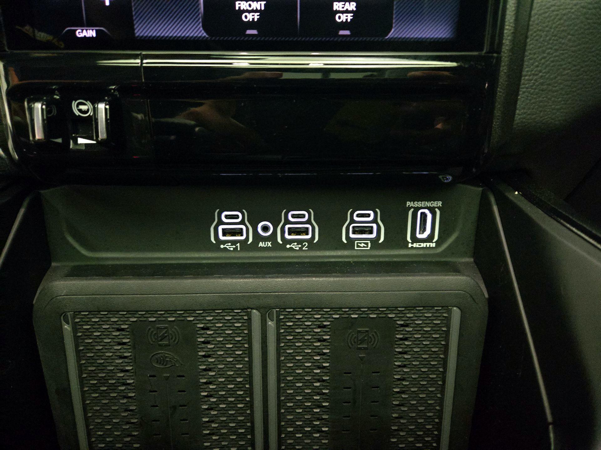 Thumbnail: 2025 RAM 1500 - 19