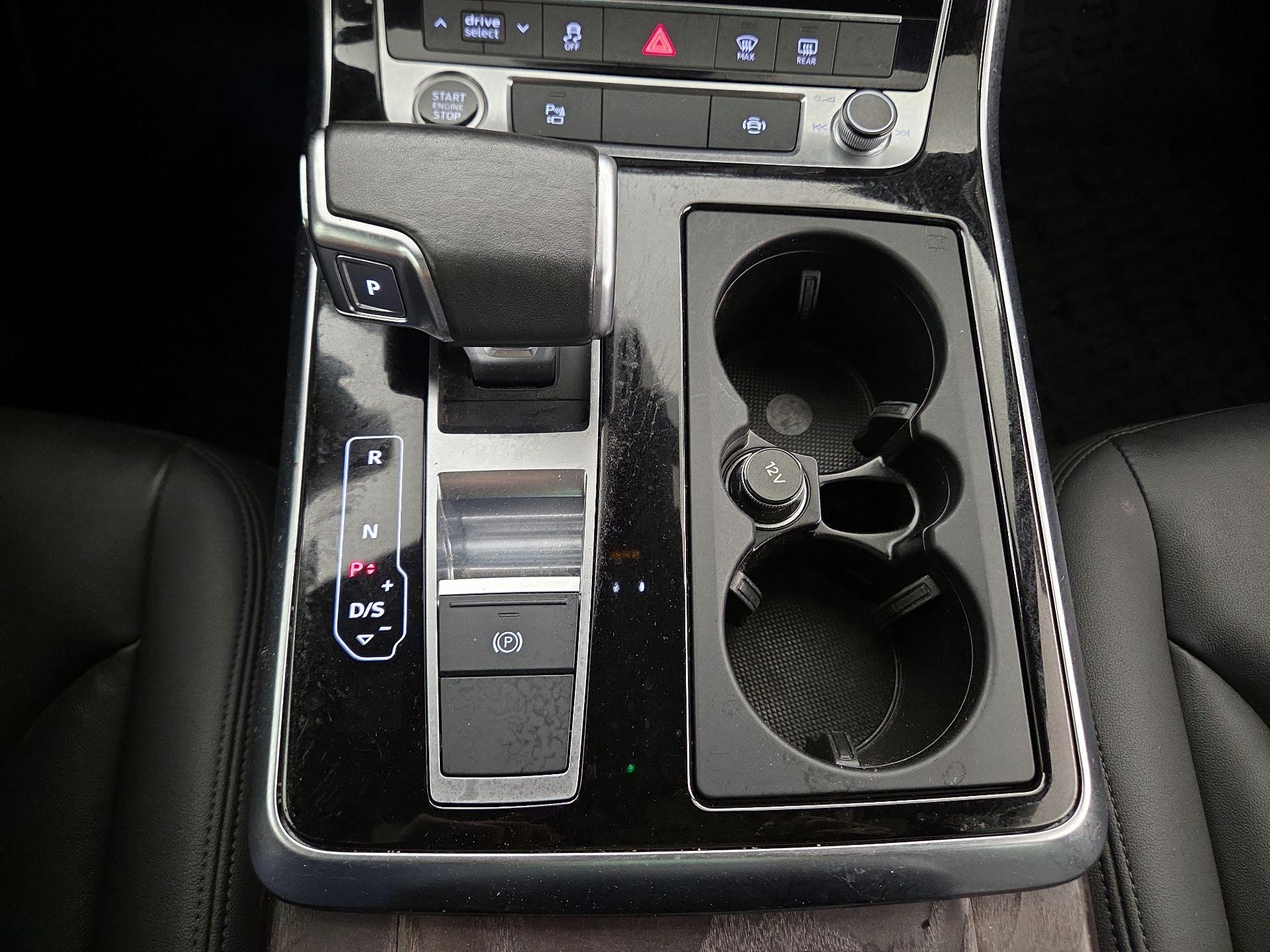 Thumbnail: 2021 Audi Q7 - 18