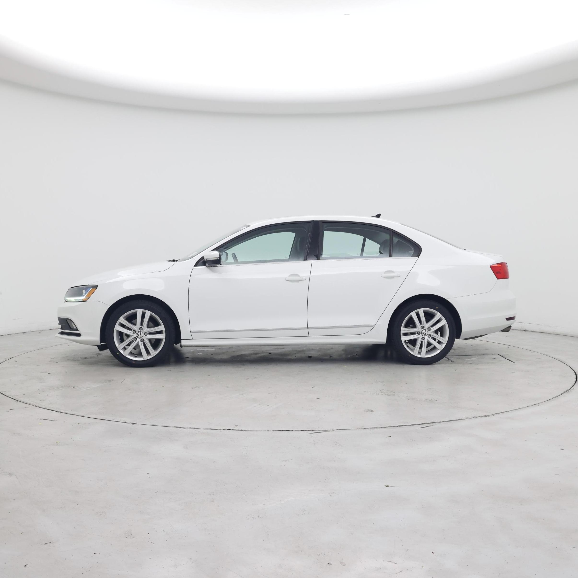Thumbnail: 2017 Volkswagen Jetta - 3