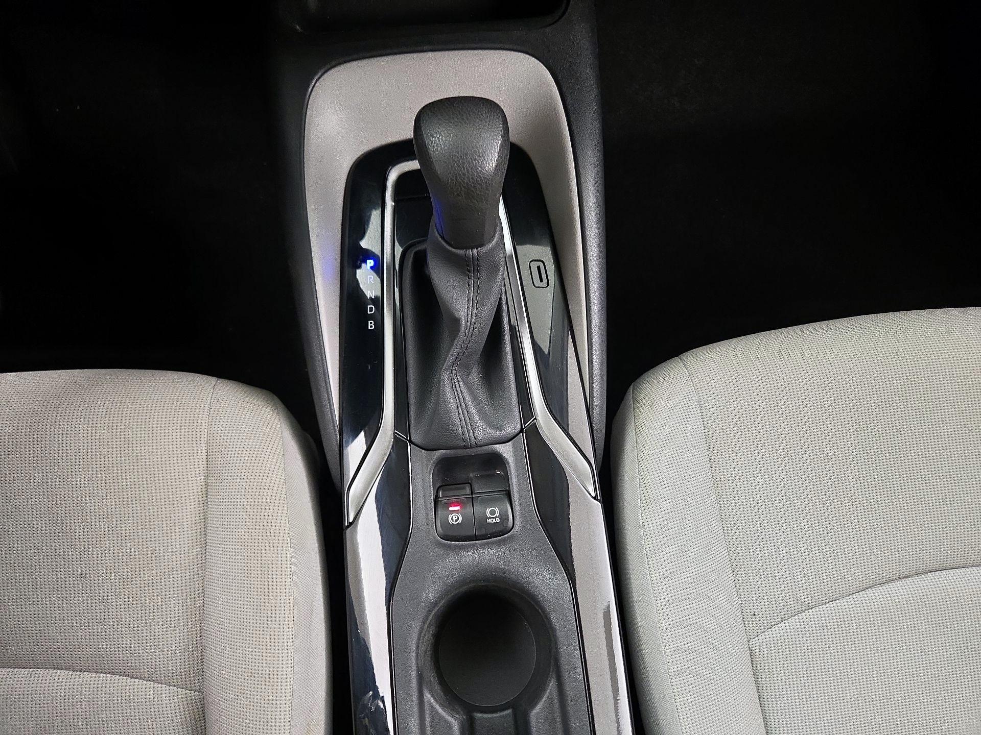 Thumbnail: 2021 Toyota Corolla - 16