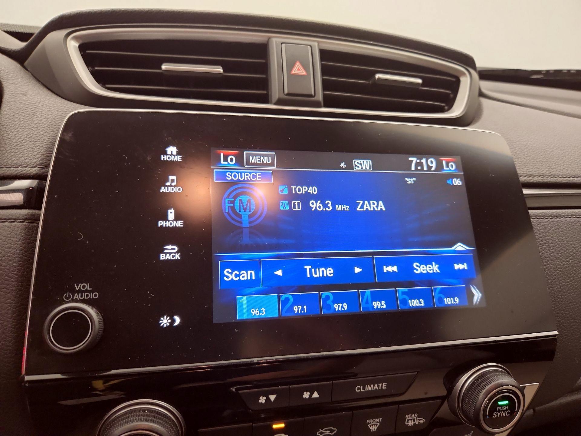 Thumbnail: 2017 Honda CR-V - 15
