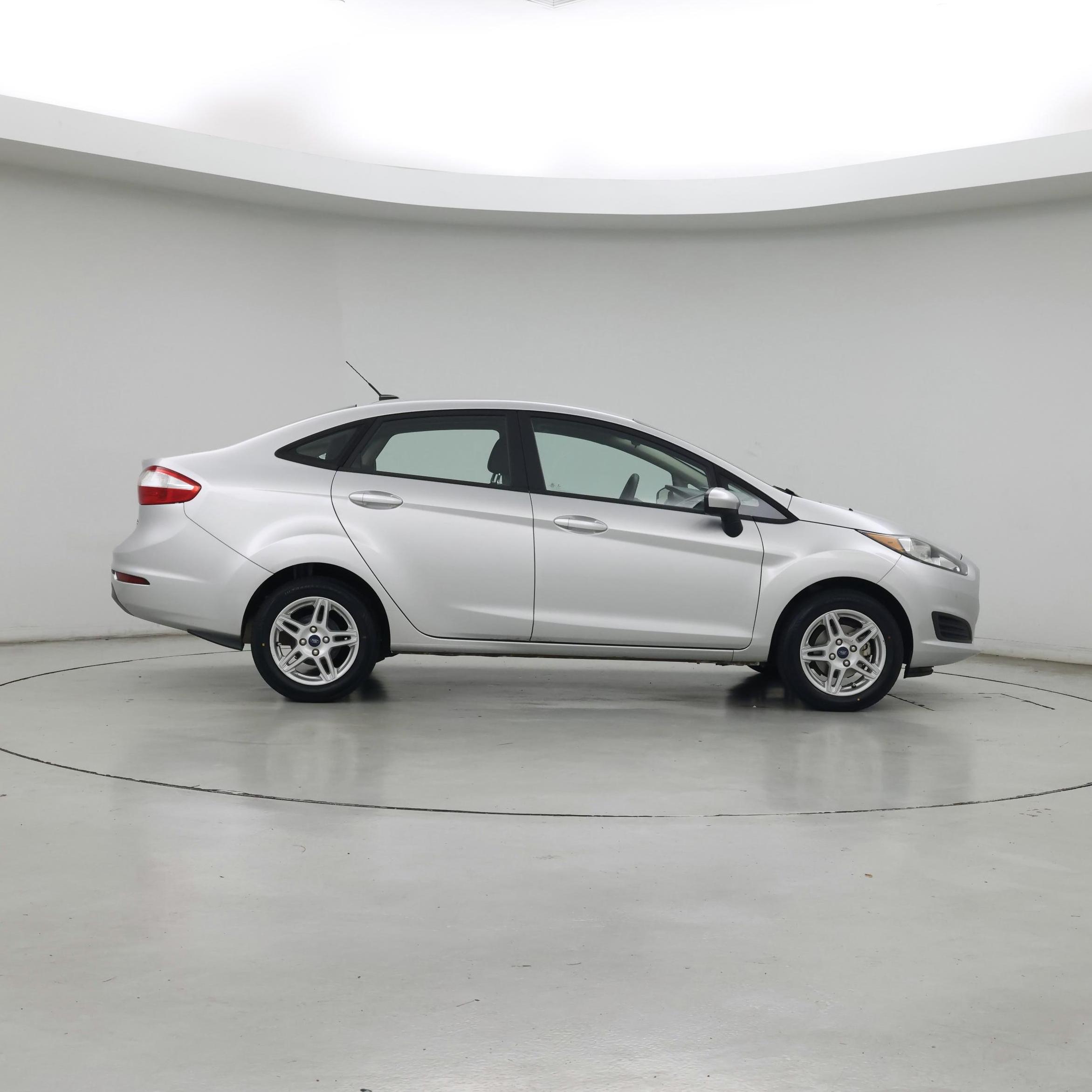 Thumbnail: 2019 Ford Fiesta - 7