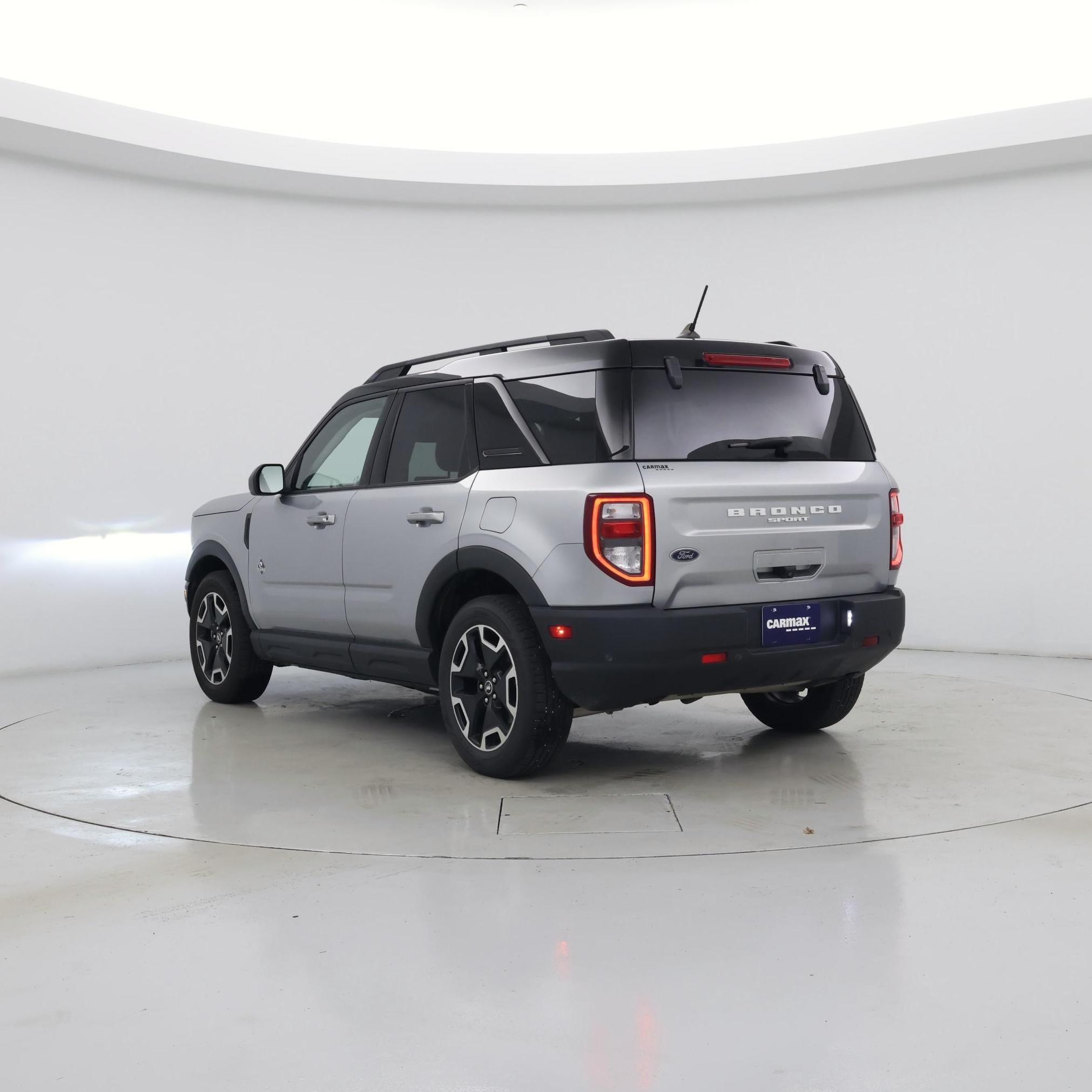 Thumbnail: 2021 Ford Bronco Sport - 2