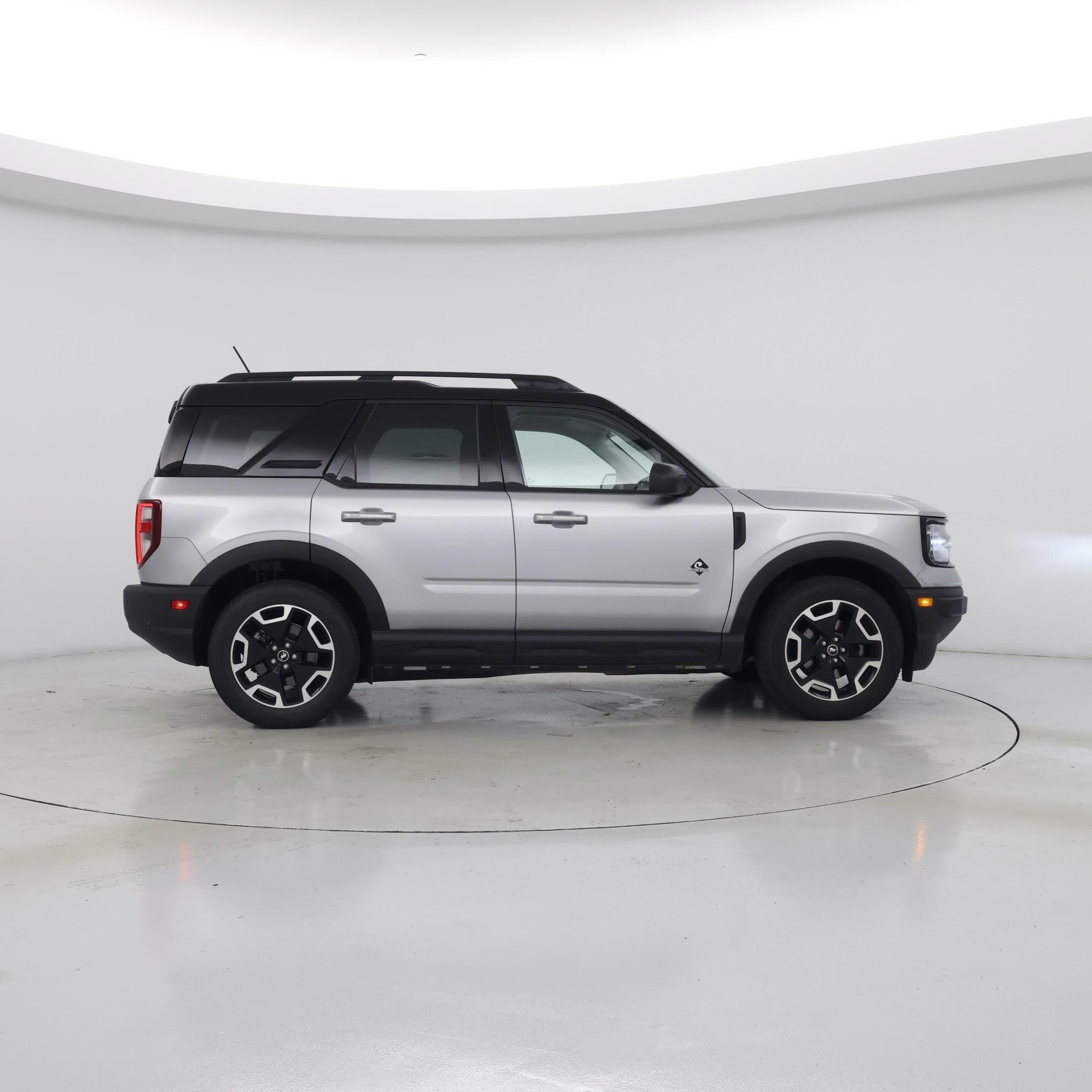 Thumbnail: 2021 Ford Bronco Sport - 7