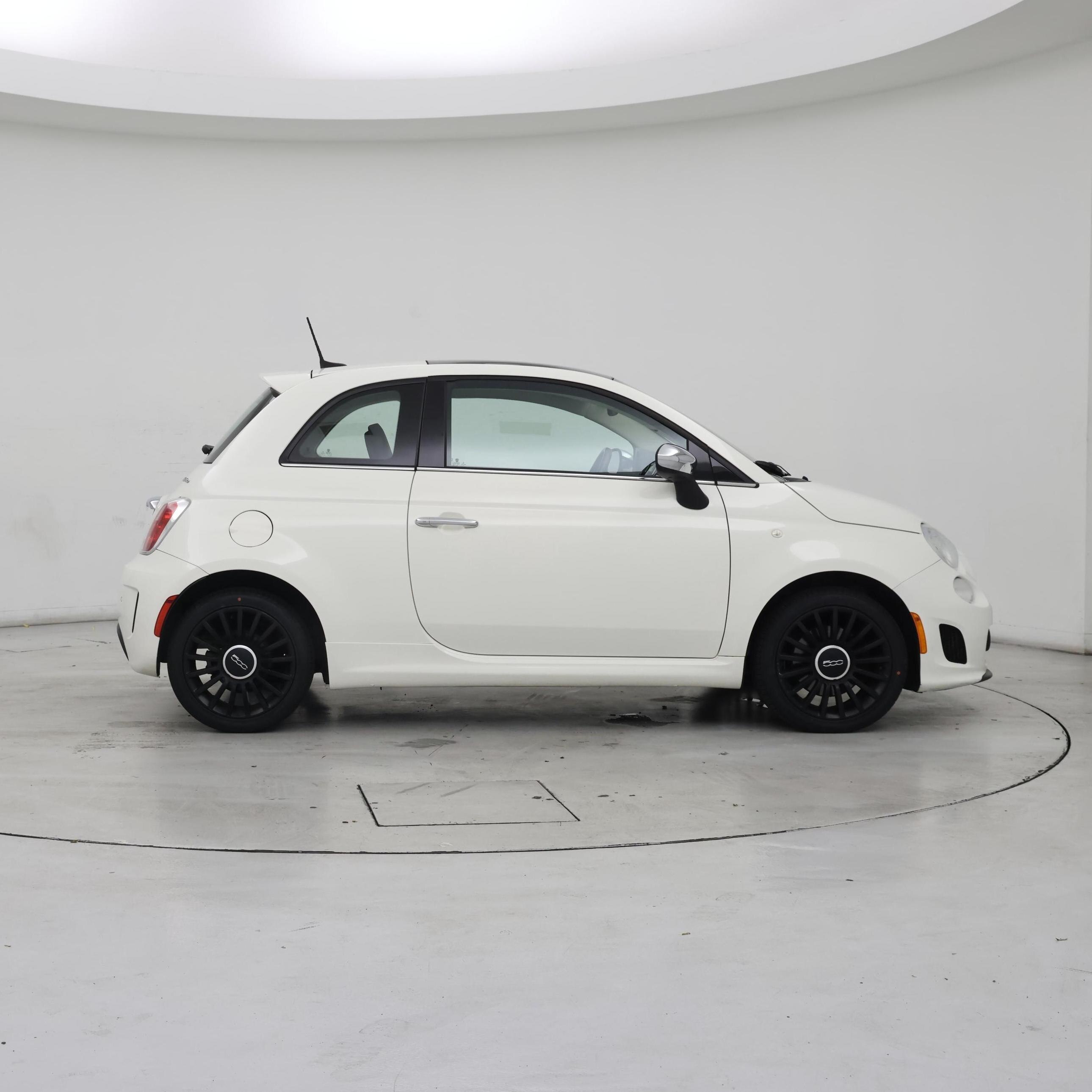 Thumbnail: 2018 Fiat 500 - 7