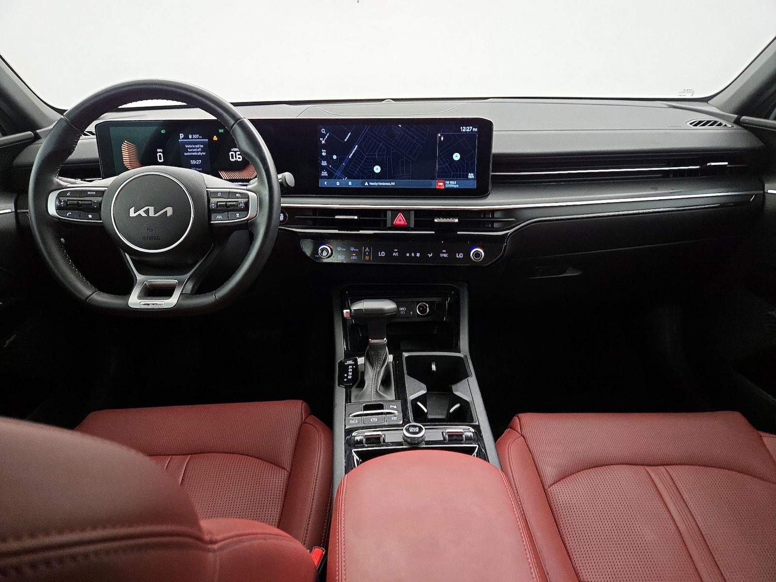 2025 Kia K5 GT-Line - Photo 10