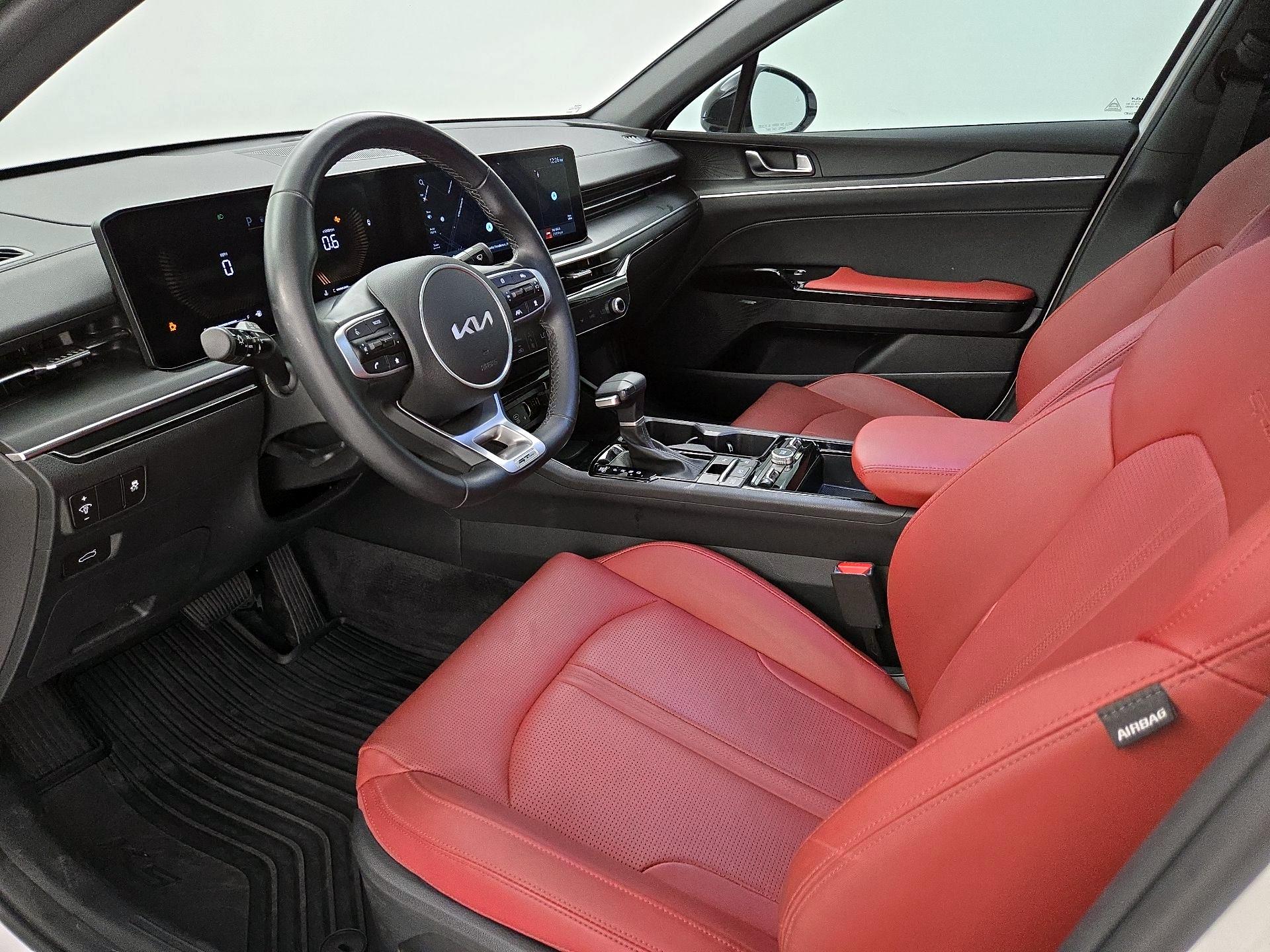 Thumbnail: 2025 Kia K5 - 11
