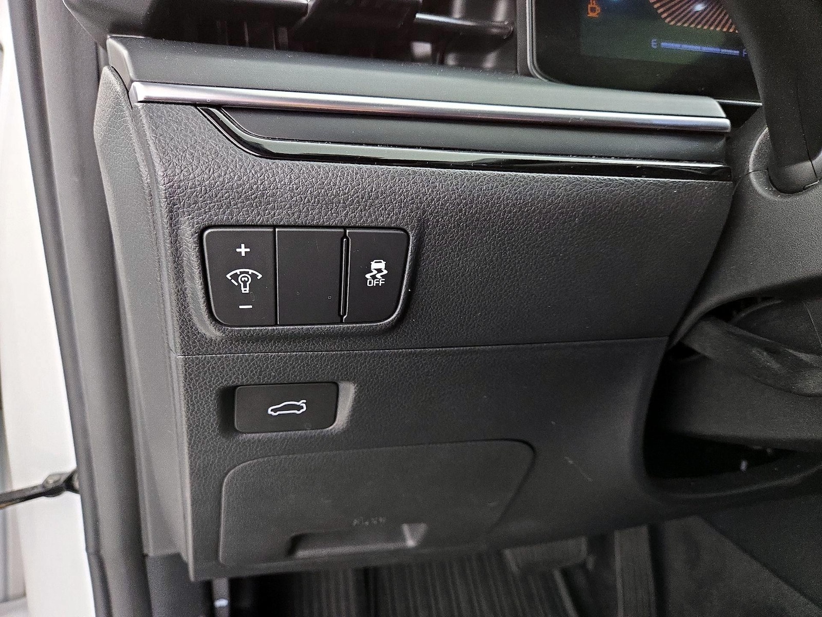 2025 Kia K5 GT-Line - Photo 14