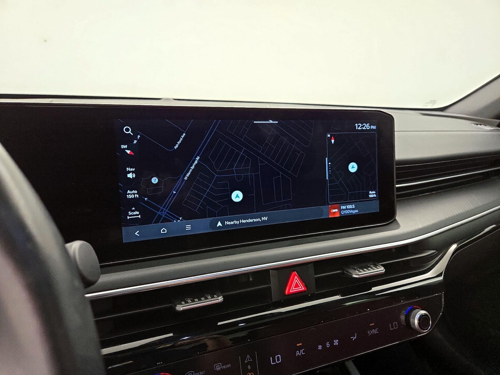 2025 Kia K5 GT-Line - Photo 15