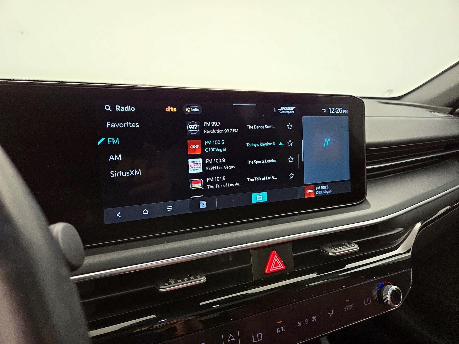 2025 Kia K5 GT-Line - Photo 17
