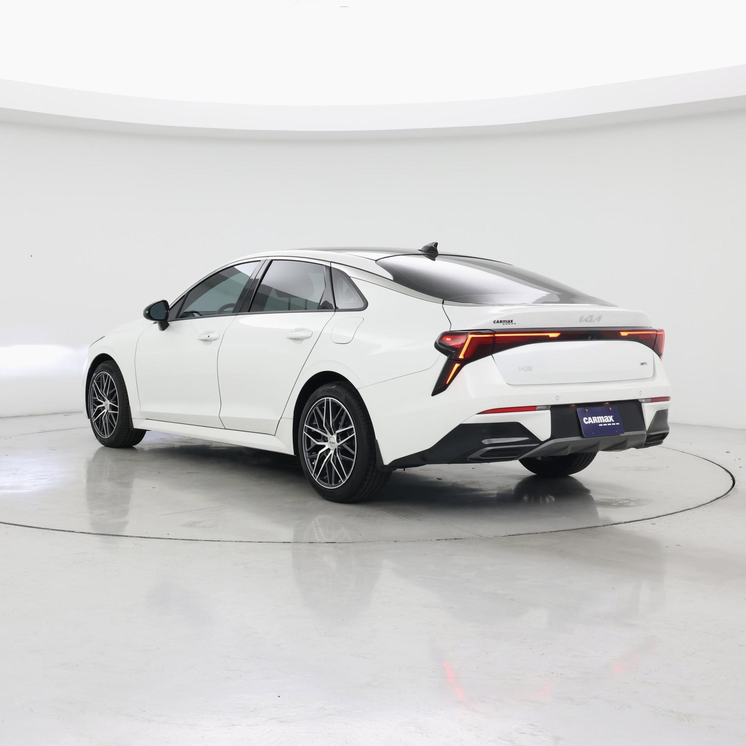 Thumbnail: 2025 Kia K5 - 2